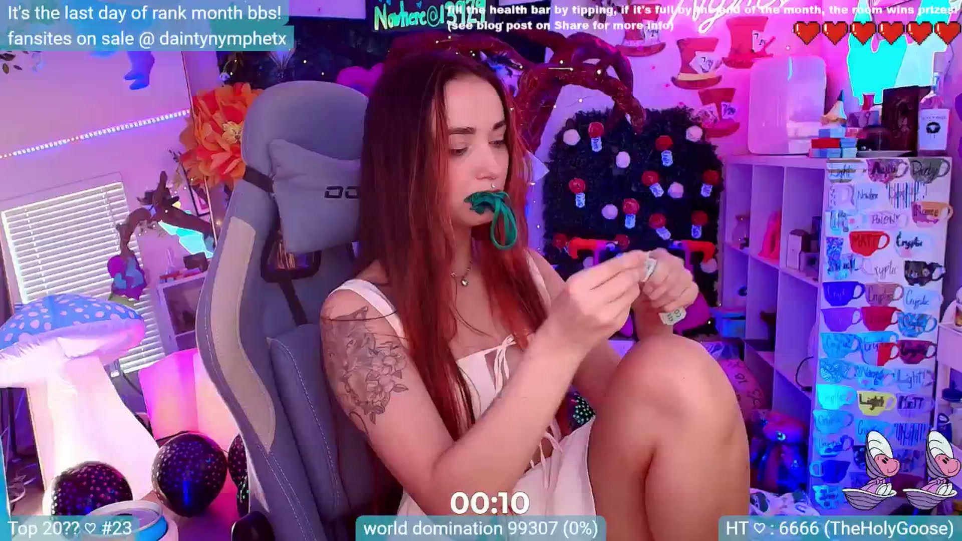 Gallery image thumbnail from Nym_x's myfreecams stream on, 07/31/2024, 23:28 image 20 of 20