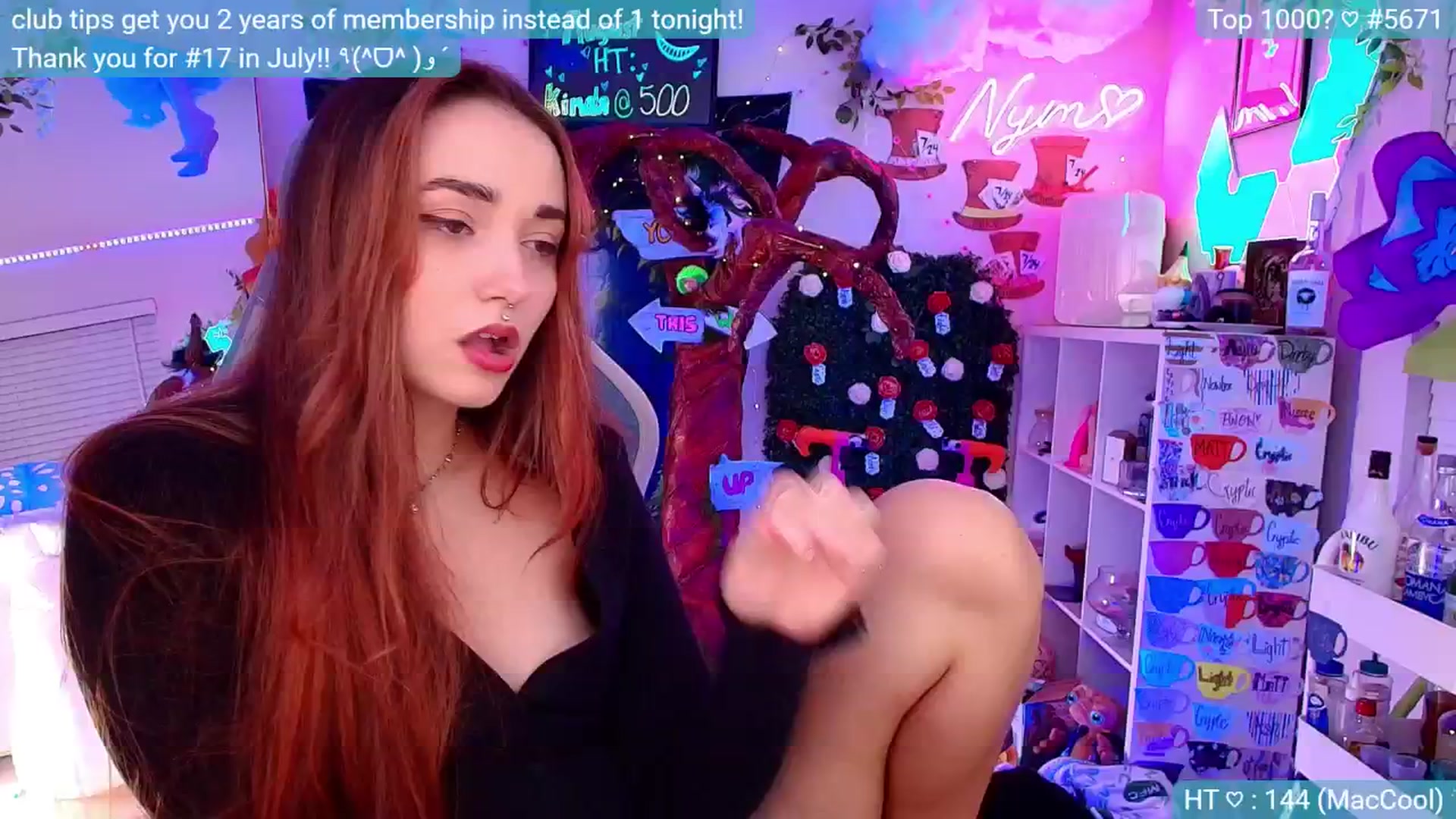 Gallery image thumbnail from Nym_x's myfreecams stream on, 08/25/2024, 08:44 image 9 of 20