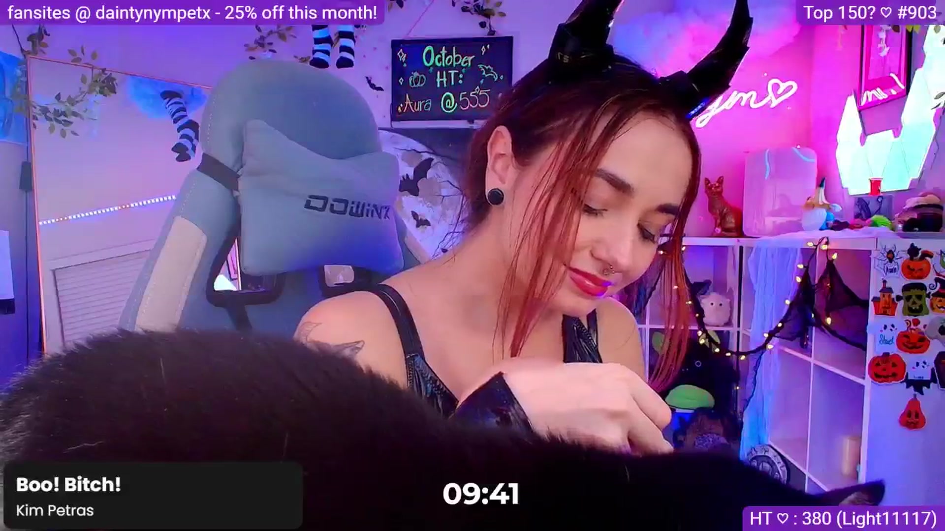 Gallery image thumbnail from Nym_x's myfreecams stream on, 10/11/2024, 04:05 image 10 of 20