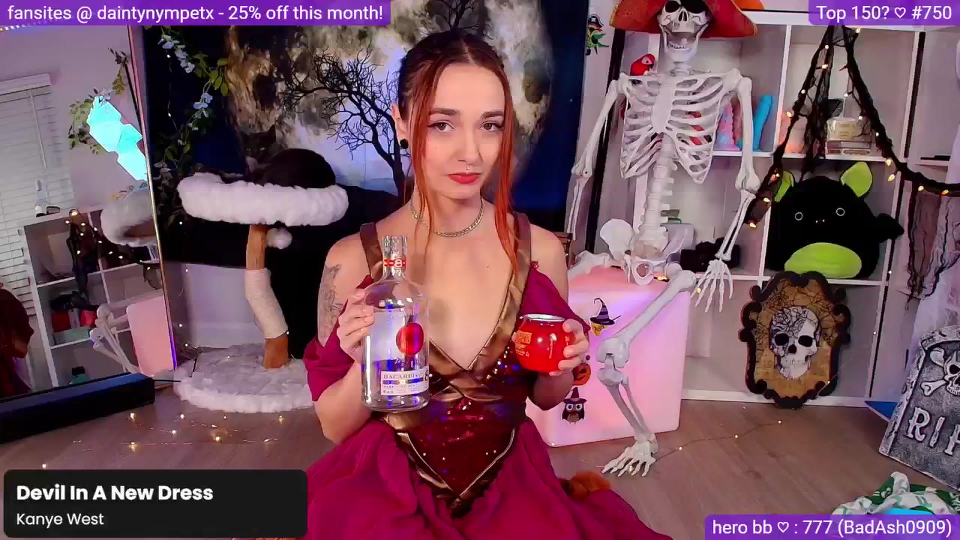 Gallery image thumbnail from Nym_x's myfreecams stream on, 10/21/2024, 02:11 image 9 of 20