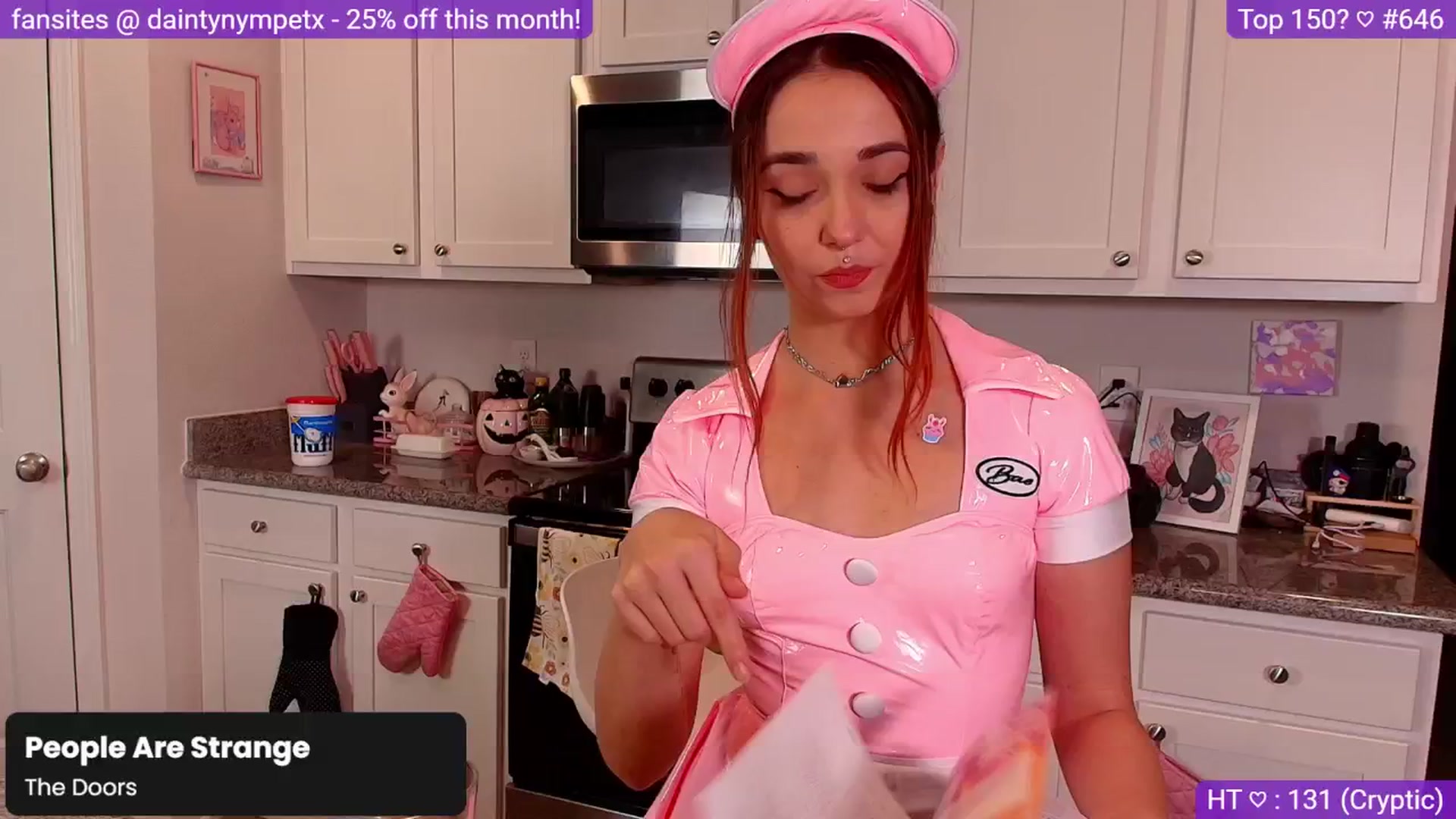 Gallery image thumbnail from Nym_x's myfreecams stream on, 10/31/2024, 04:26 image 9 of 20