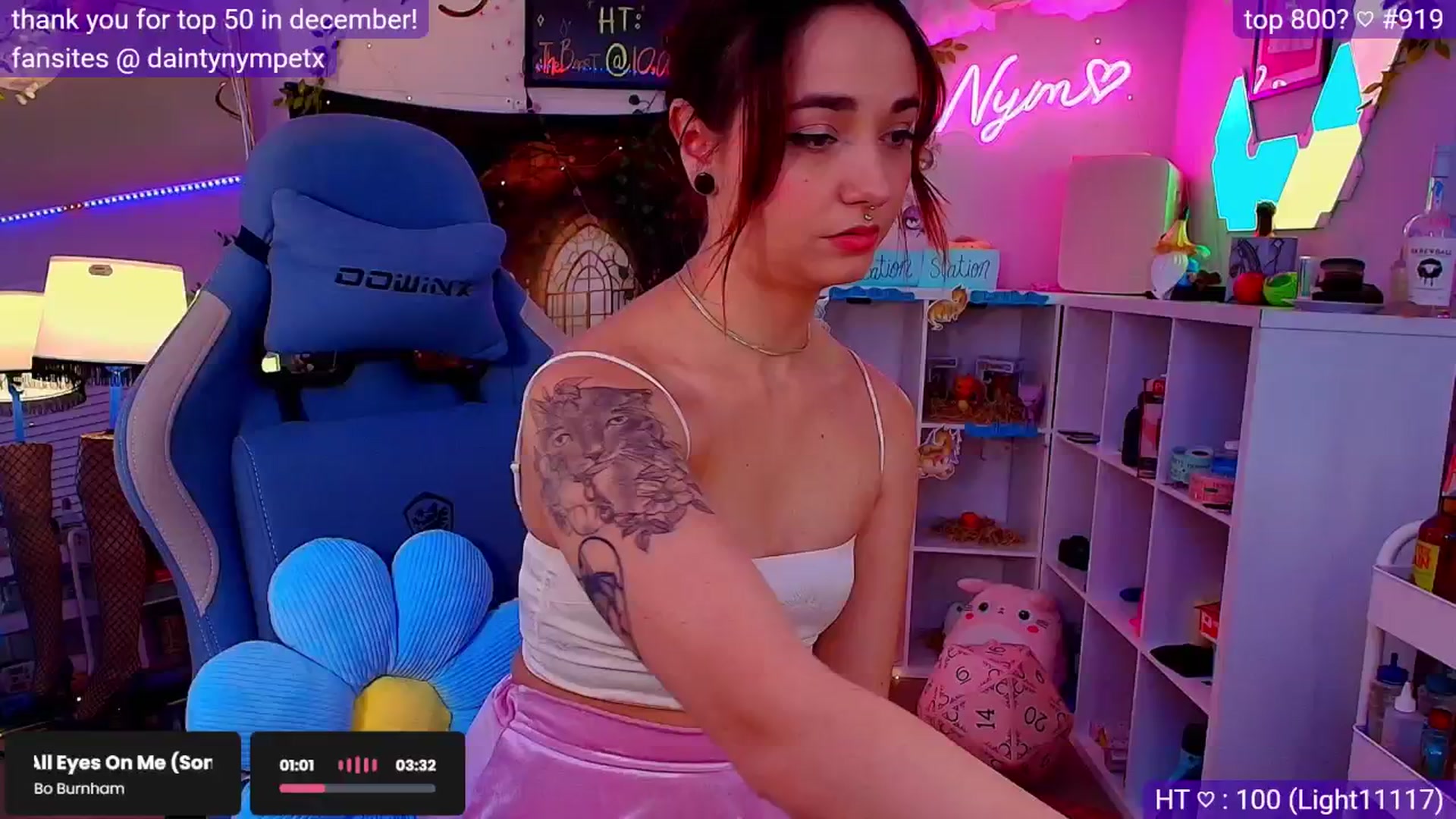 Gallery image thumbnail from Nym_x's myfreecams stream on, 01/30/2025, 05:31 image 1 of 20