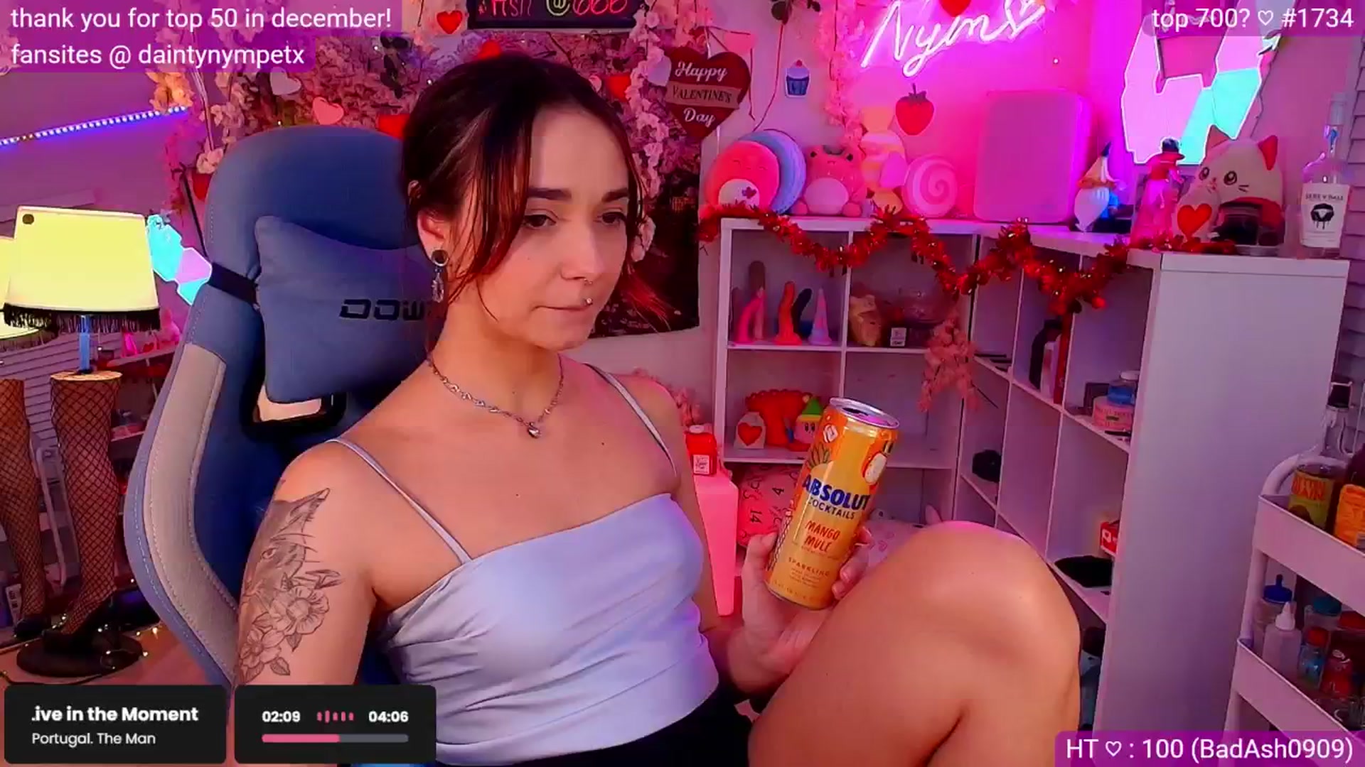 Gallery image thumbnail from Nym_x's myfreecams stream on, 02/06/2025, 03:12 image 6 of 20
