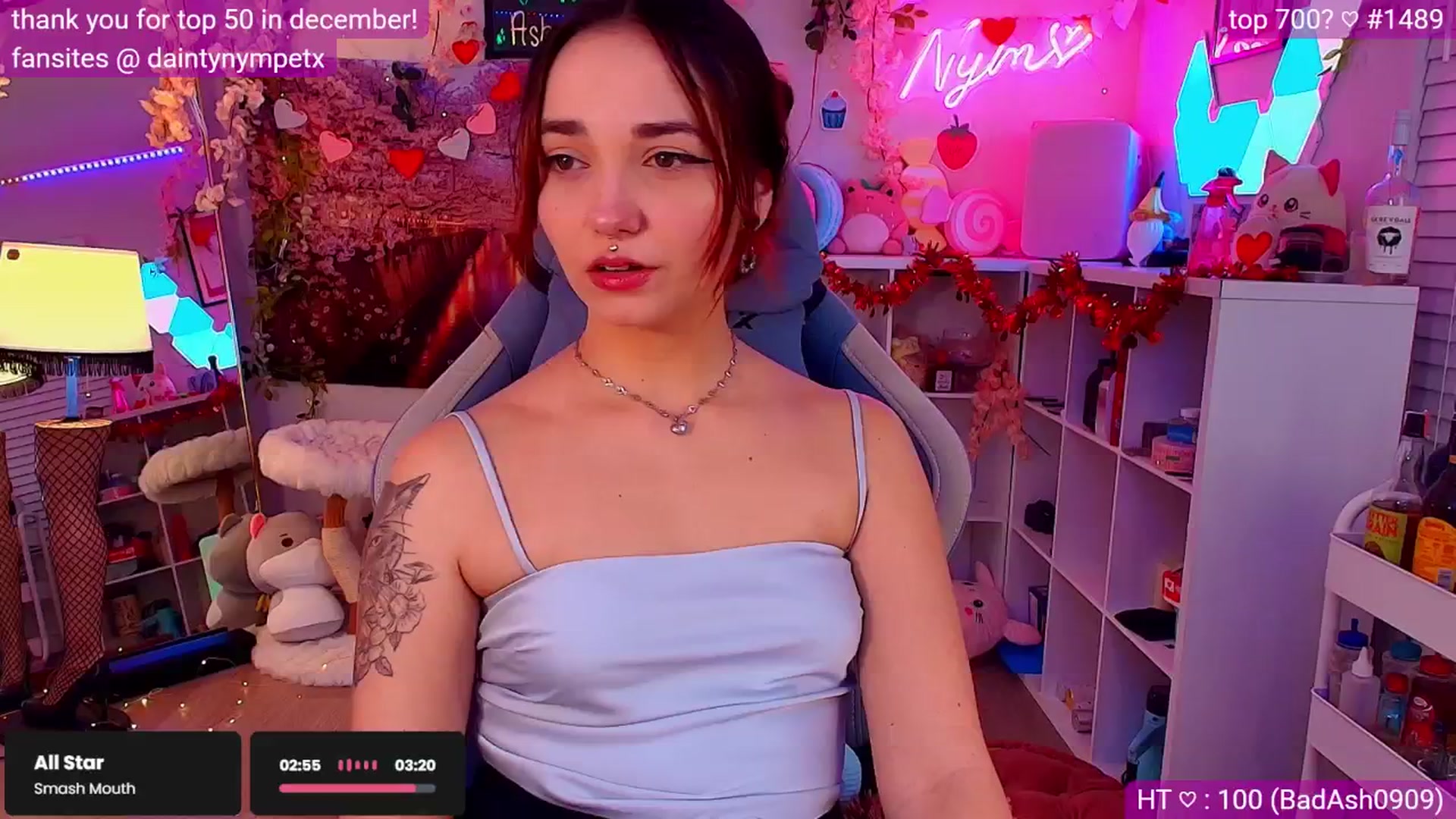 Gallery image thumbnail from Nym_x's myfreecams stream on, 02/06/2025, 04:33 image 15 of 20