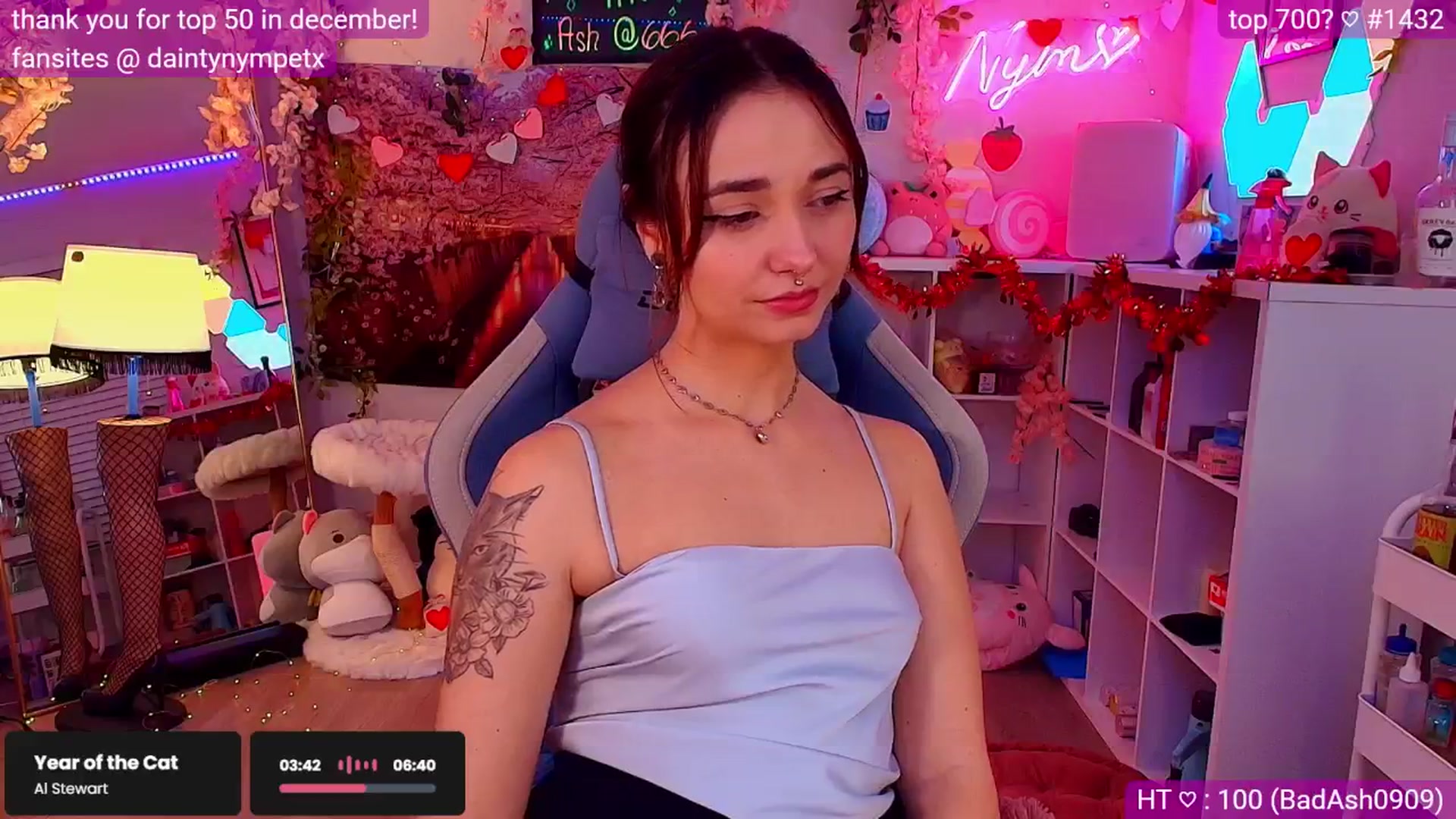 Gallery image thumbnail from Nym_x's myfreecams stream on, 02/06/2025, 05:25 image 11 of 20