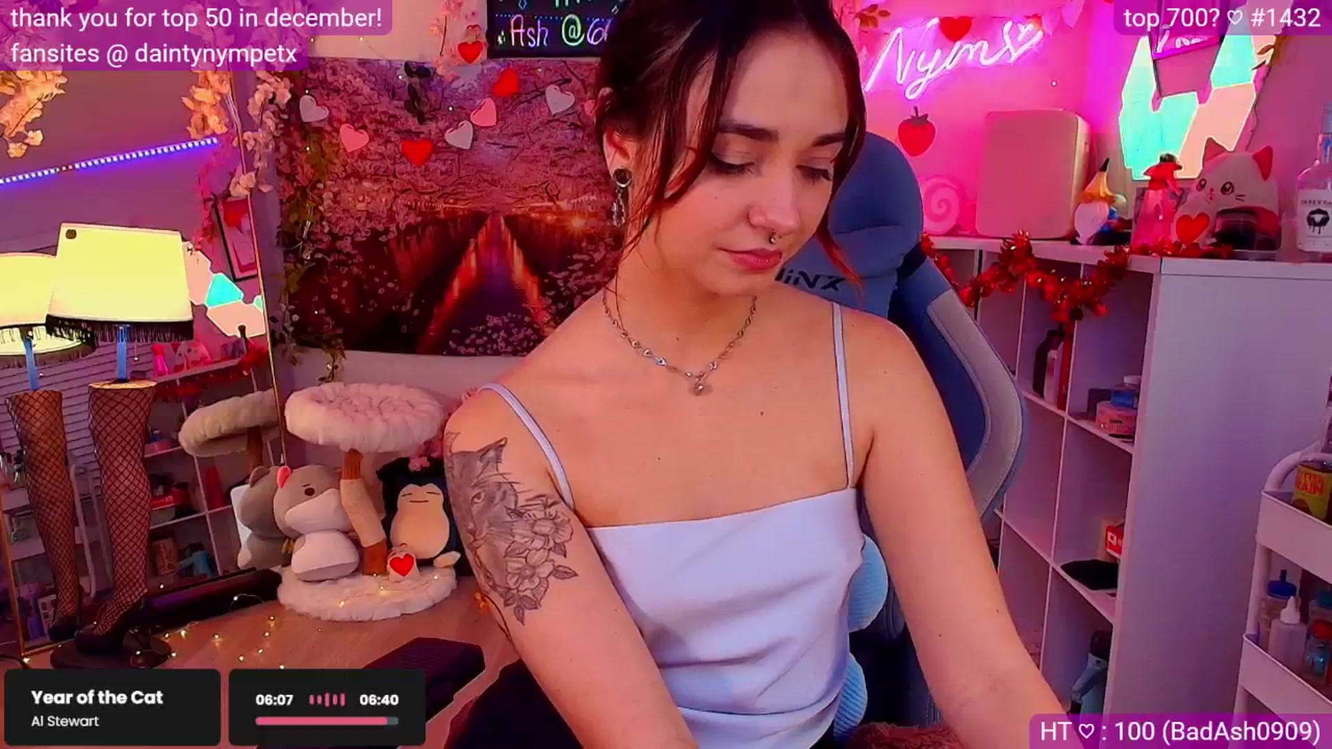 Gallery image thumbnail from Nym_x's myfreecams stream on, 02/06/2025, 05:25 image 12 of 20