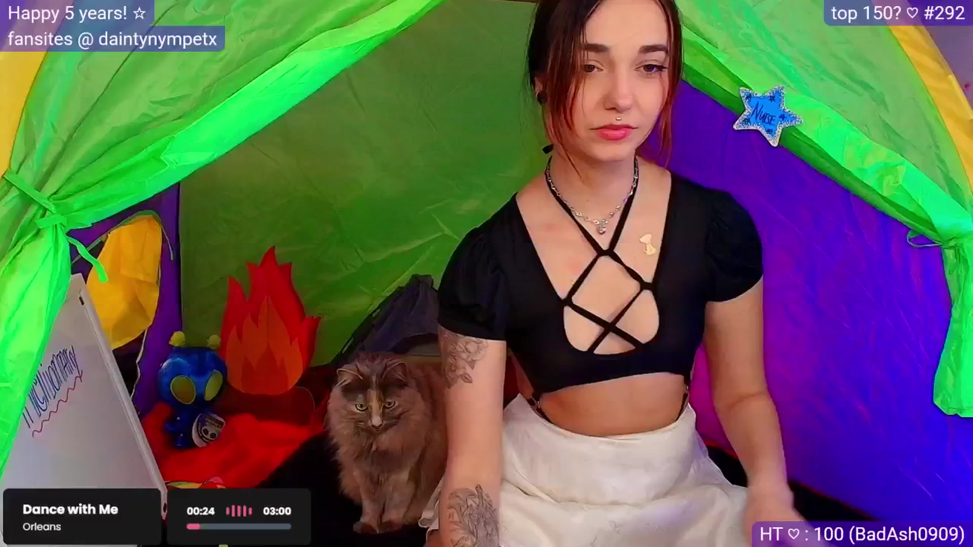 Gallery image thumbnail from Nym_x's myfreecams stream on, 03/24/2025, 03:21 image 9 of 20