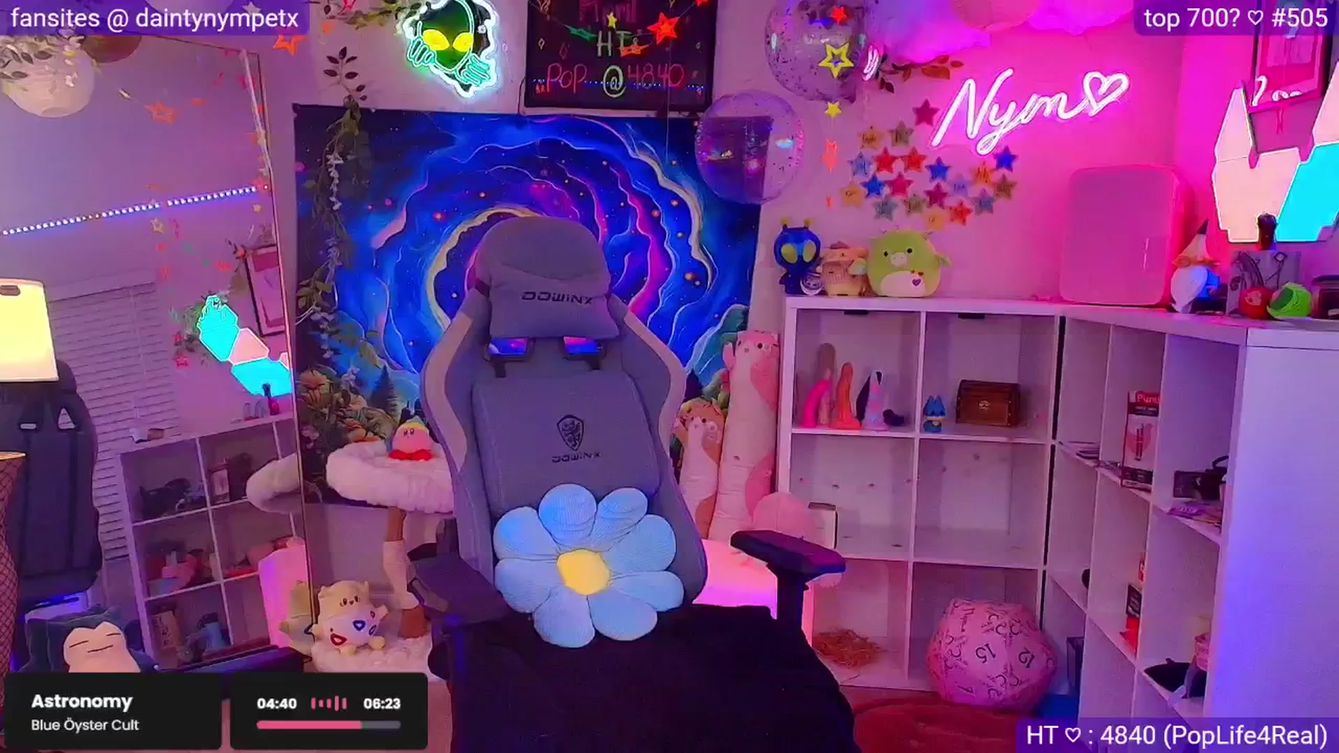 Gallery image thumbnail from Nym_x's myfreecams stream on, 04/13/2025, 05:38 image 20 of 20