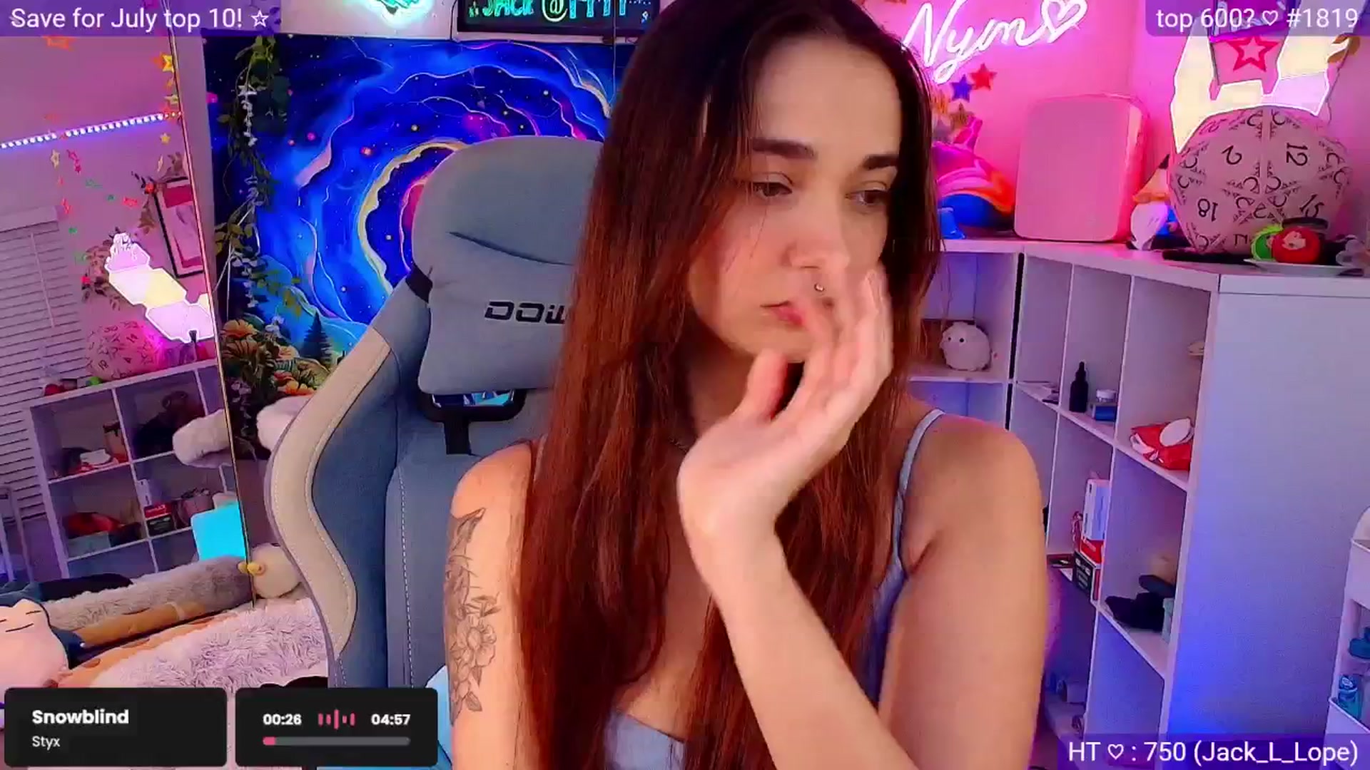 Gallery image thumbnail from Nym_x's myfreecams stream on, 06/19/2025, 04:00 image 17 of 20