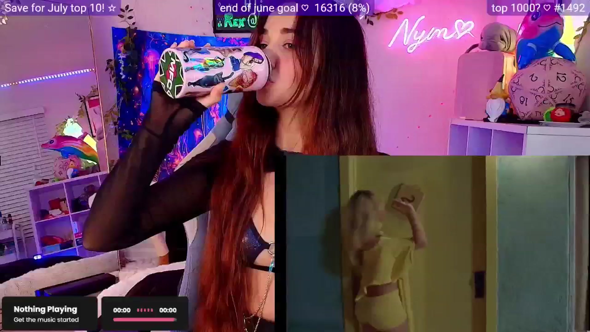 Gallery image thumbnail from Nym_x's myfreecams stream on, 06/29/2025, 03:47 image 14 of 20