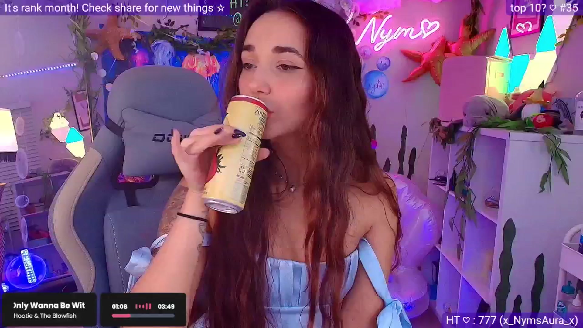 Gallery image thumbnail from Nym_x's myfreecams stream on, 07/02/2025, 04:09 image 2 of 20