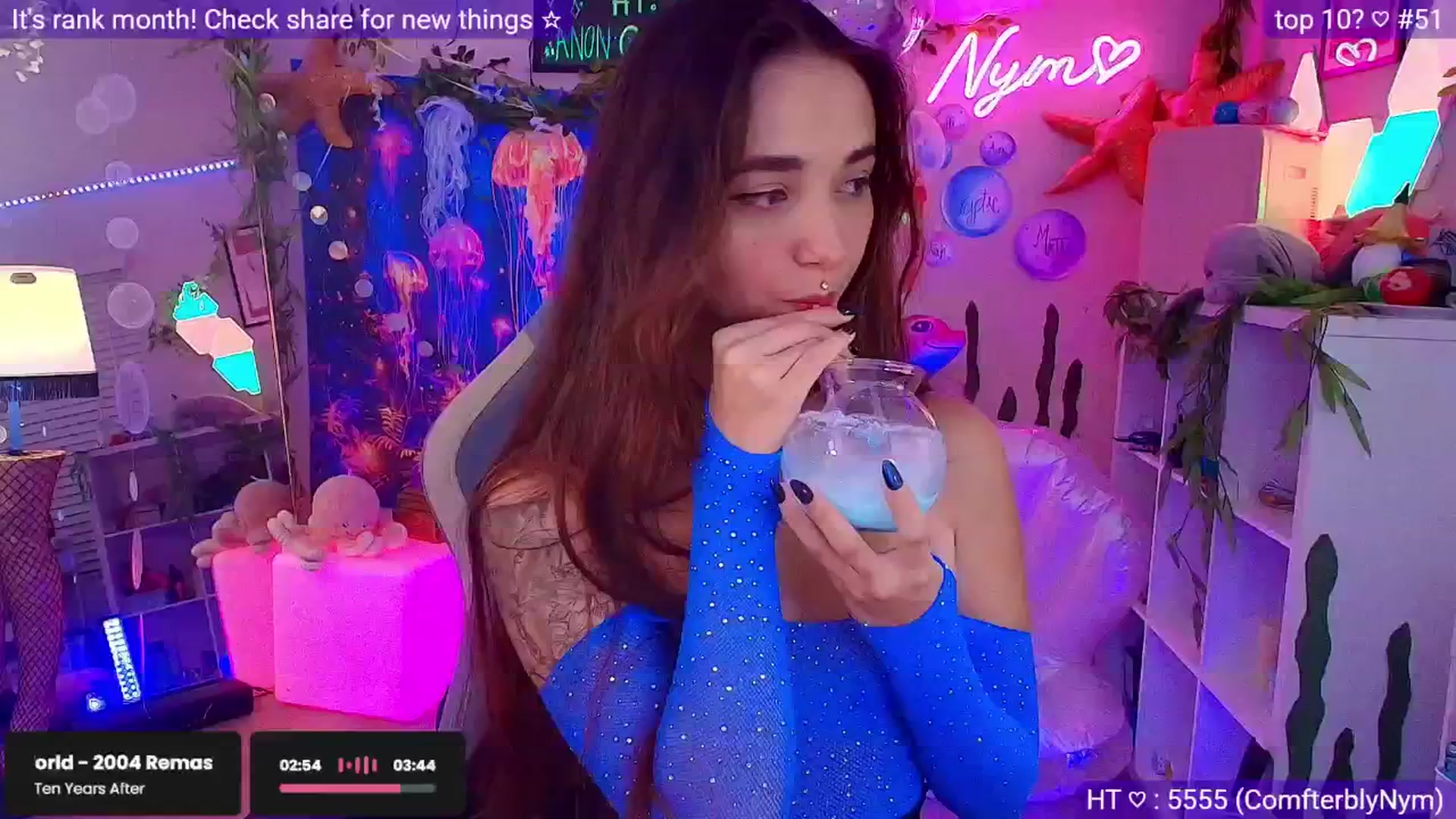 Gallery image thumbnail from Nym_x's myfreecams stream on, 07/03/2025, 04:08 image 11 of 20