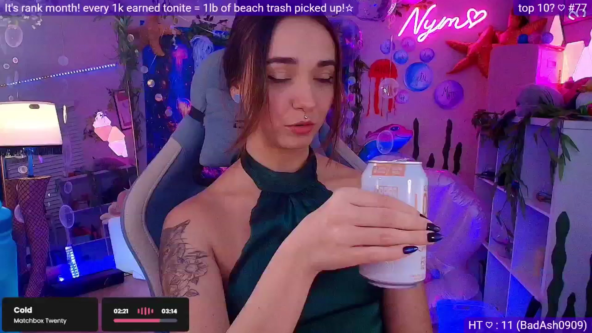 Gallery image thumbnail from Nym_x's myfreecams stream on, 07/04/2025, 03:01 image 3 of 20