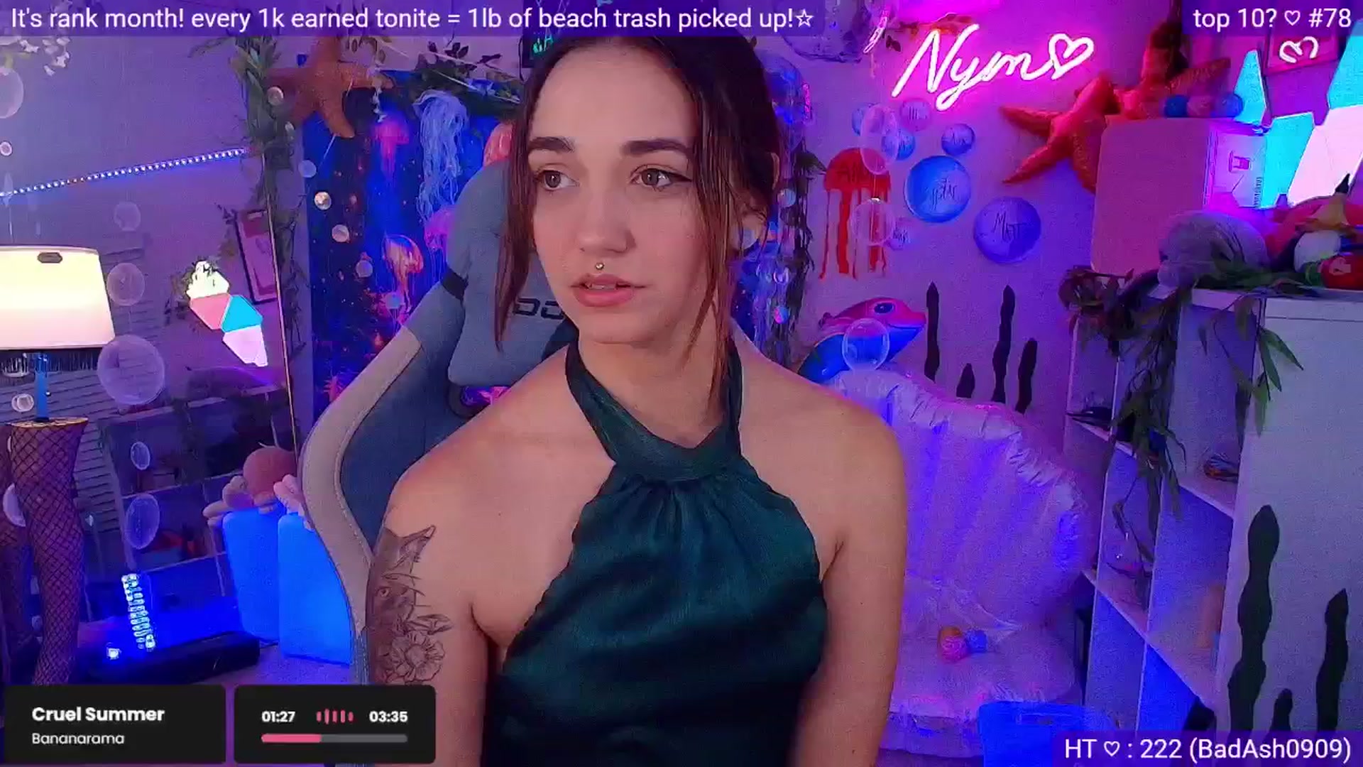 Gallery image thumbnail from Nym_x's myfreecams stream on, 07/04/2025, 03:01 image 17 of 20
