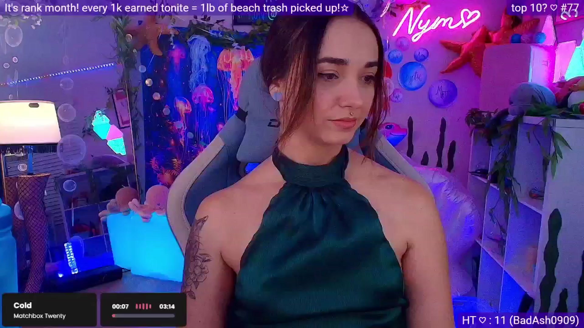 Gallery image thumbnail from Nym_x's myfreecams stream on, 07/04/2025, 03:01 image 2 of 20