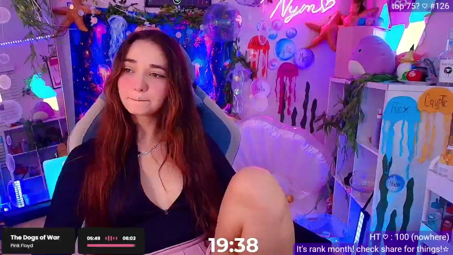 Gallery image thumbnail from Nym_x's myfreecams stream on, 07/16/2025, 04:06 image 17 of 20