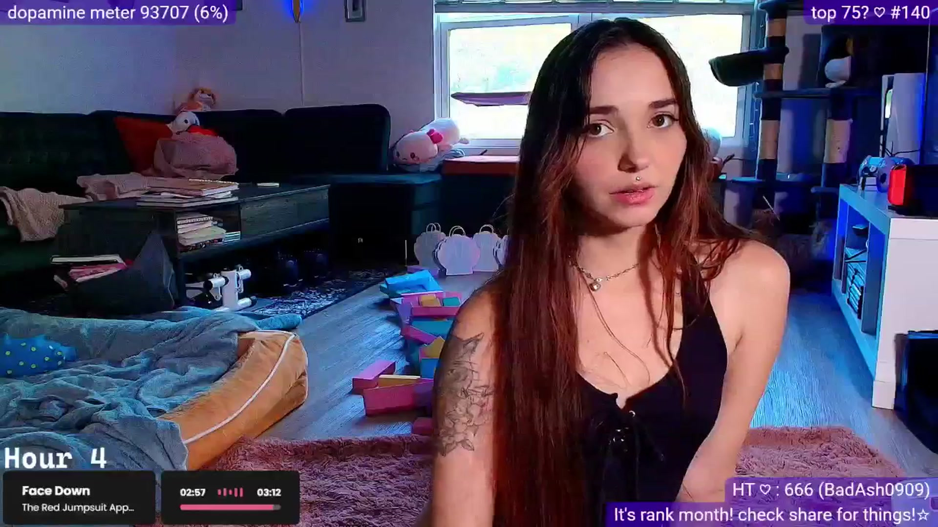 Gallery image thumbnail from Nym_x's myfreecams stream on, 07/20/2025, 24:08 image 18 of 20