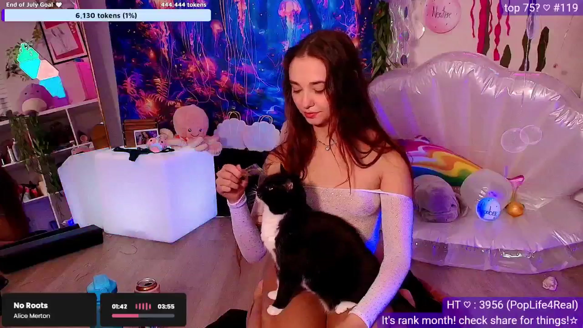 Gallery image thumbnail from Nym_x's myfreecams stream on, 07/27/2025, 05:16 image 14 of 20