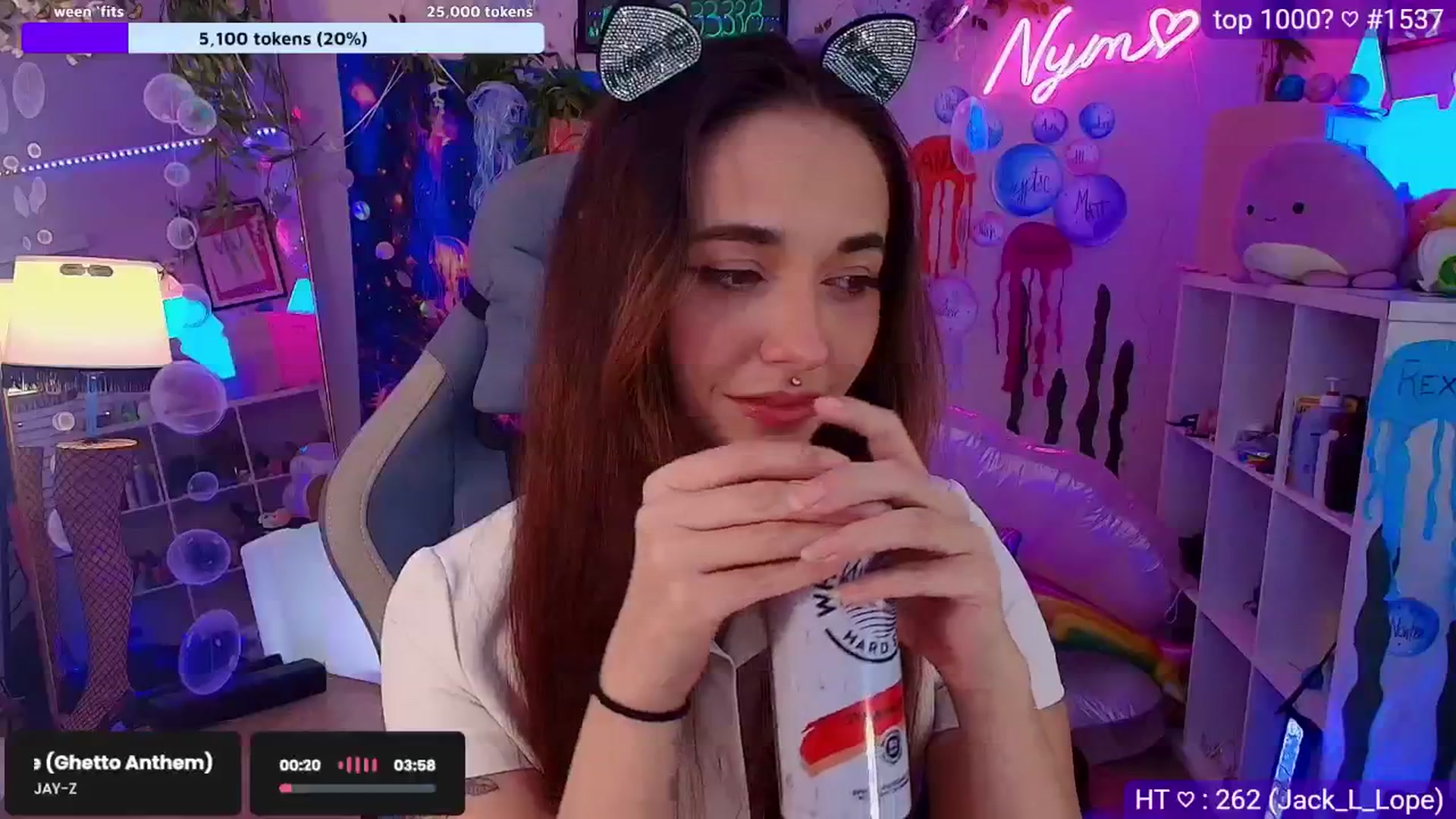 Gallery image thumbnail from Nym_x's myfreecams stream on, 08/10/2025, 04:17 image 17 of 20