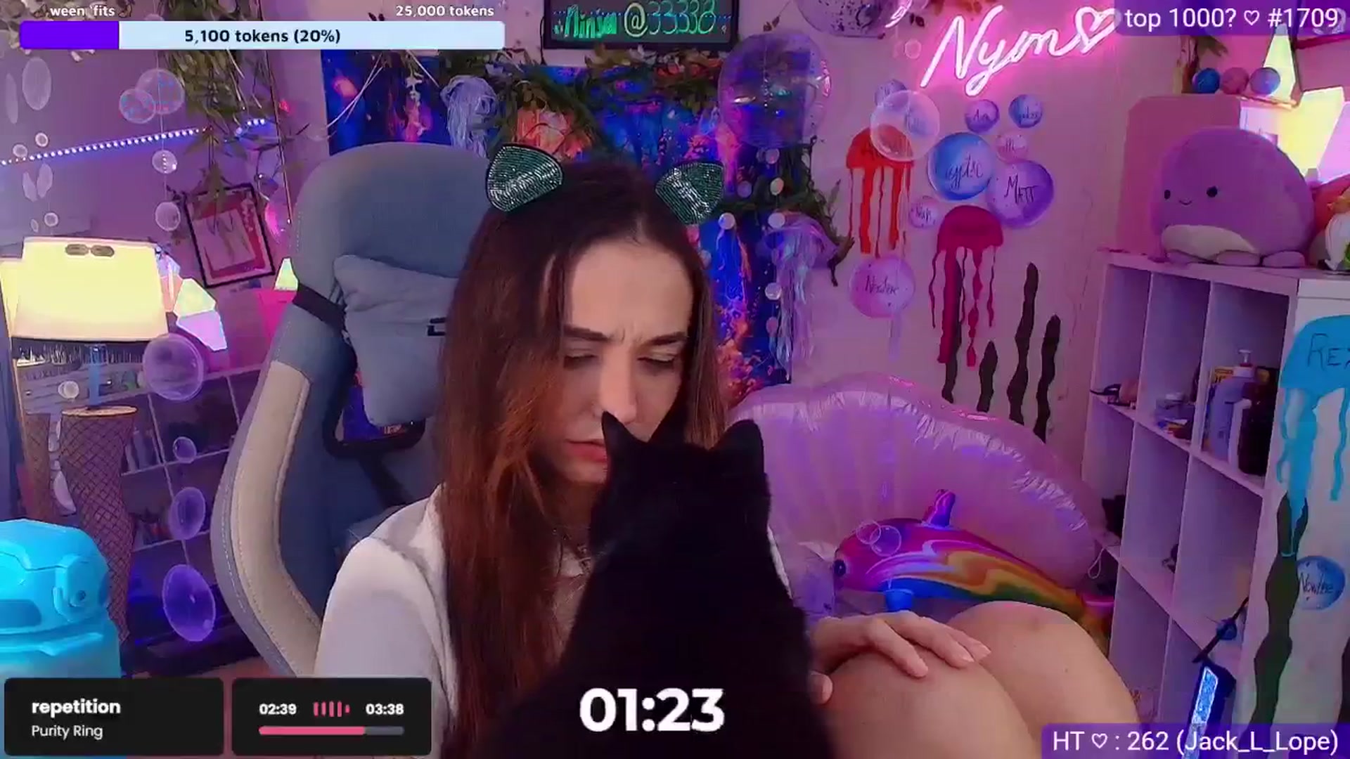 Gallery image thumbnail from Nym_x's myfreecams stream on, 08/10/2025, 04:17 image 14 of 20