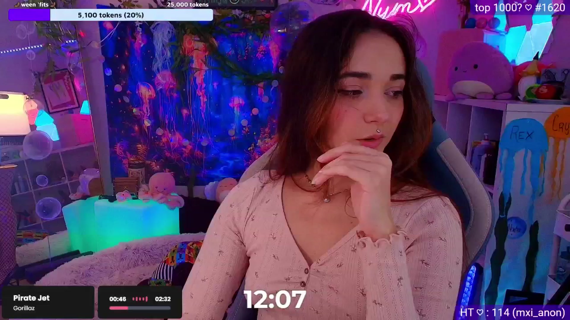 Gallery image thumbnail from Nym_x's myfreecams stream on, 08/14/2025, 04:09 image 18 of 20