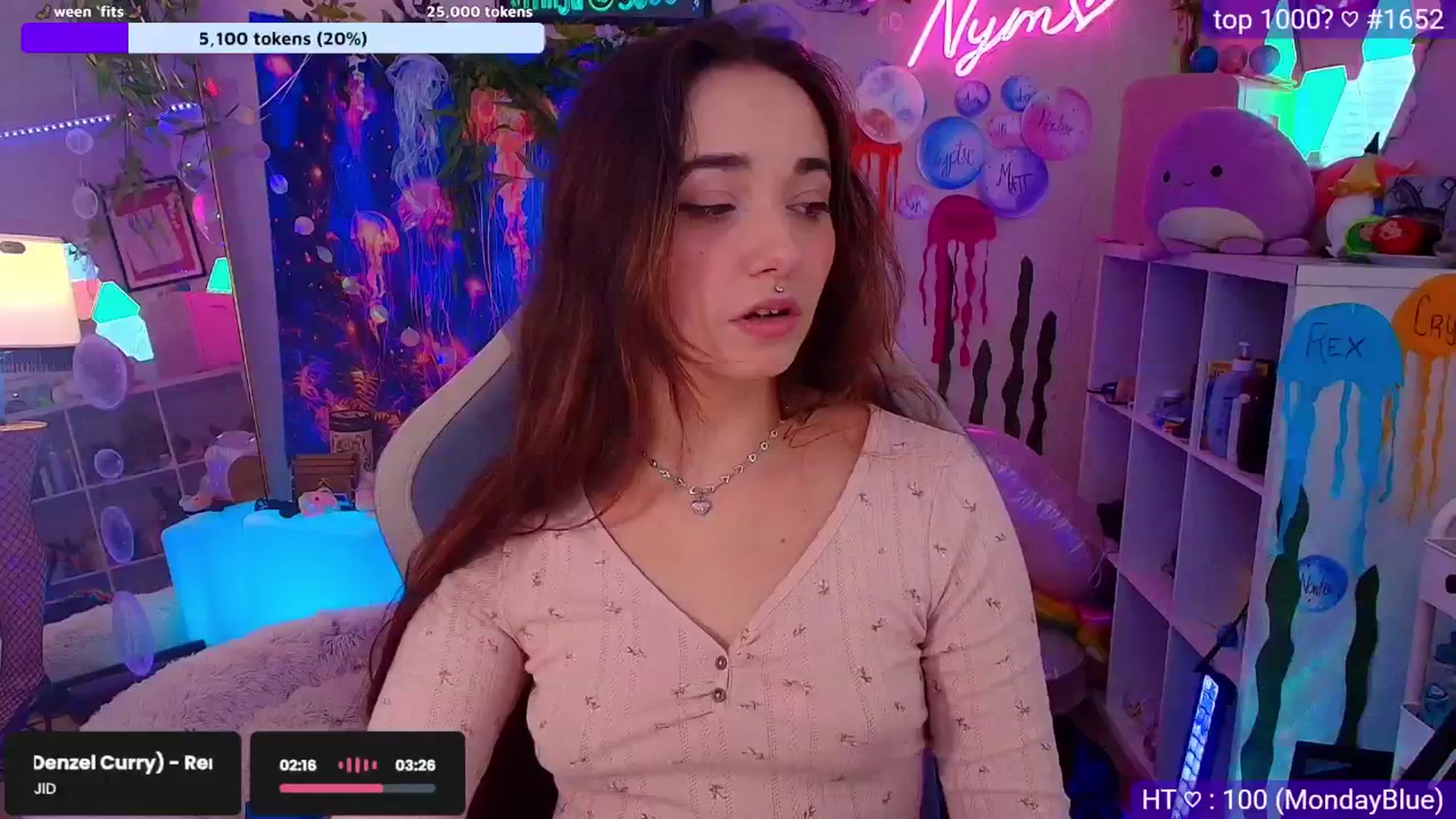Gallery image thumbnail from Nym_x's myfreecams stream on, 08/14/2025, 04:09 image 8 of 20