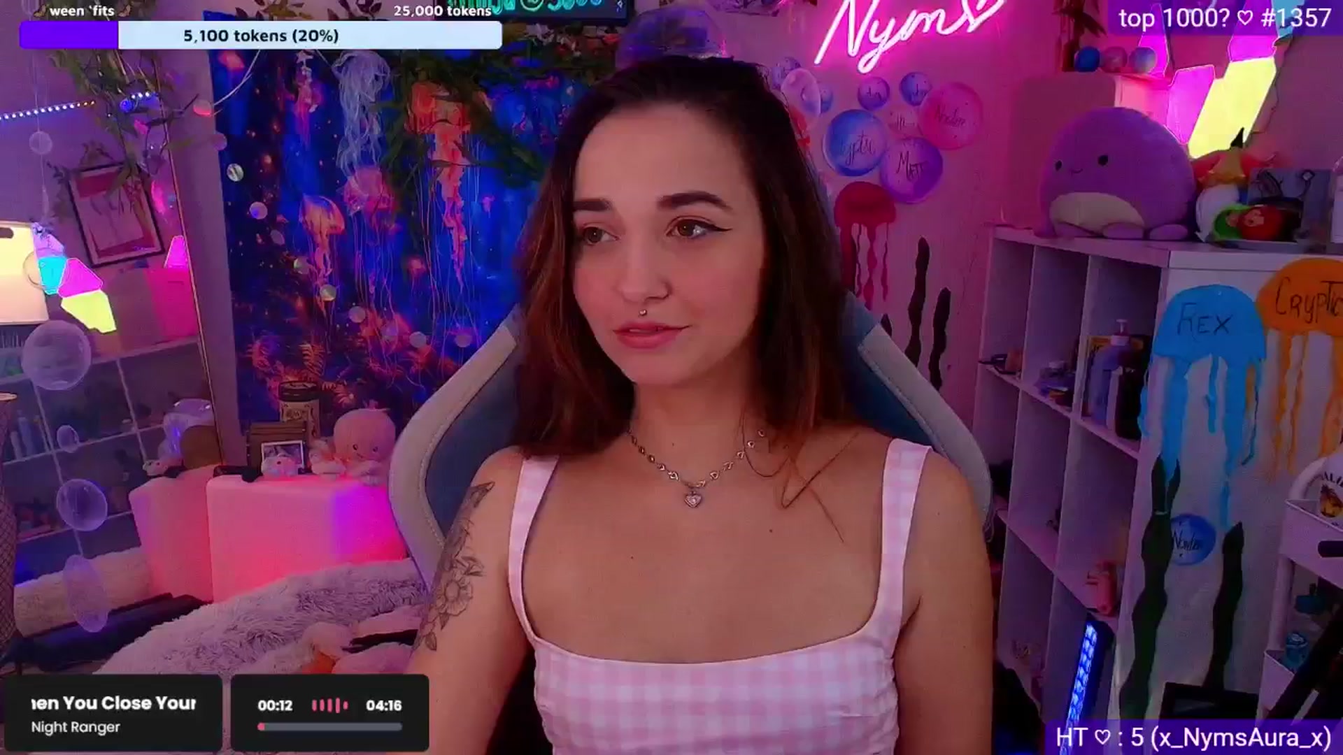 Gallery image thumbnail from Nym_x's myfreecams stream on, 08/18/2025, 03:45 image 2 of 20