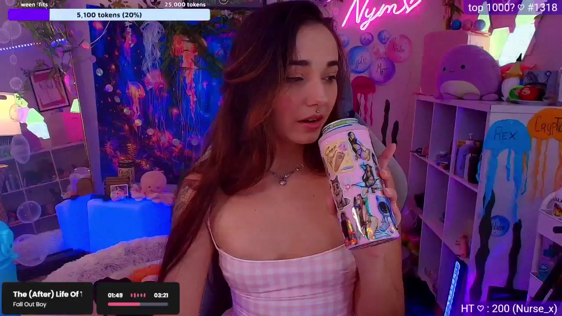 Gallery image thumbnail from Nym_x's myfreecams stream on, 08/18/2025, 03:45 image 16 of 20