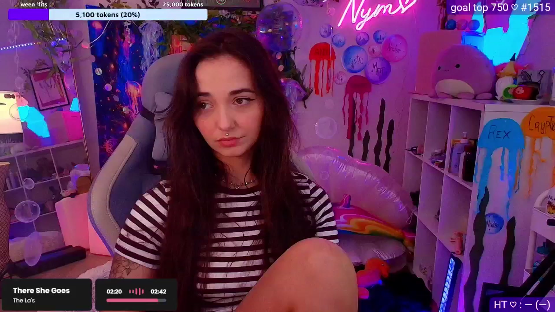 Gallery image thumbnail from Nym_x's myfreecams stream on, 08/21/2025, 01:51 image 13 of 20