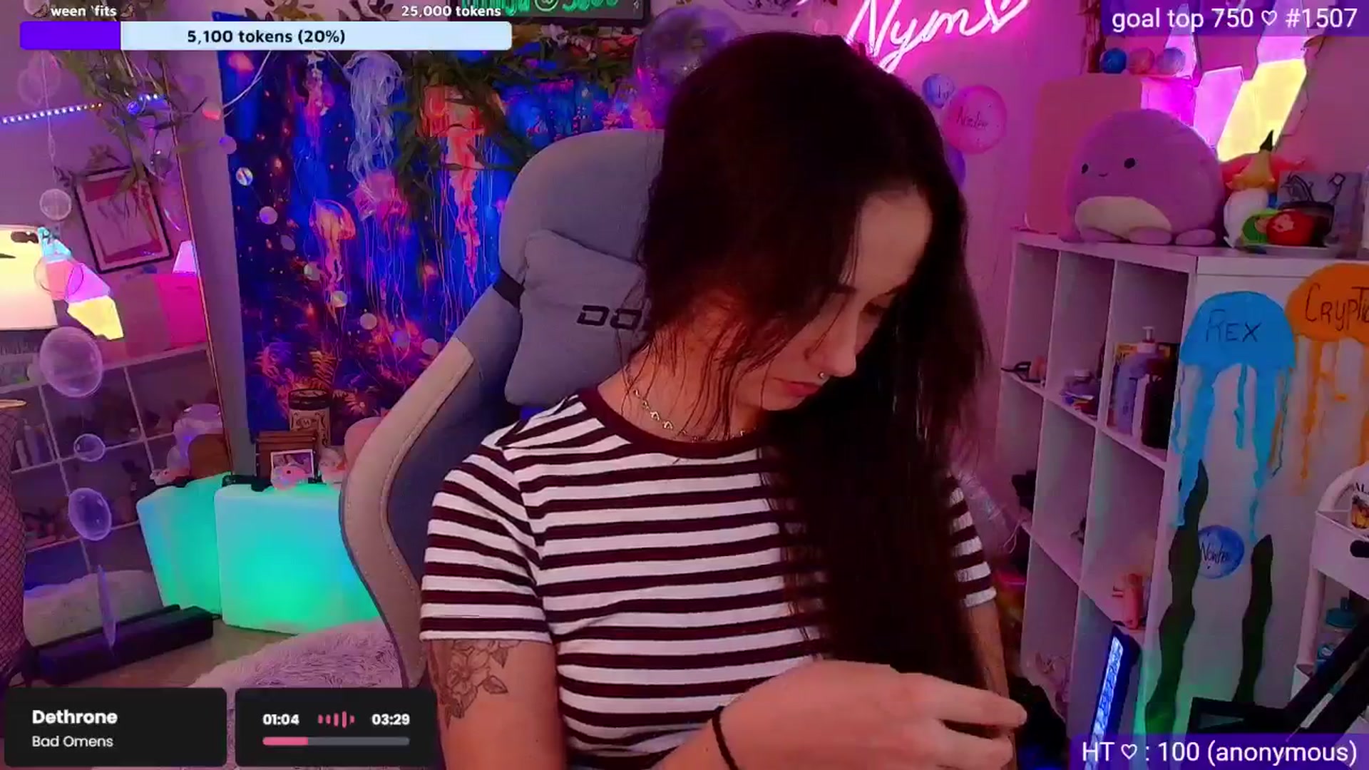 Gallery image thumbnail from Nym_x's myfreecams stream on, 08/21/2025, 04:16 image 2 of 20