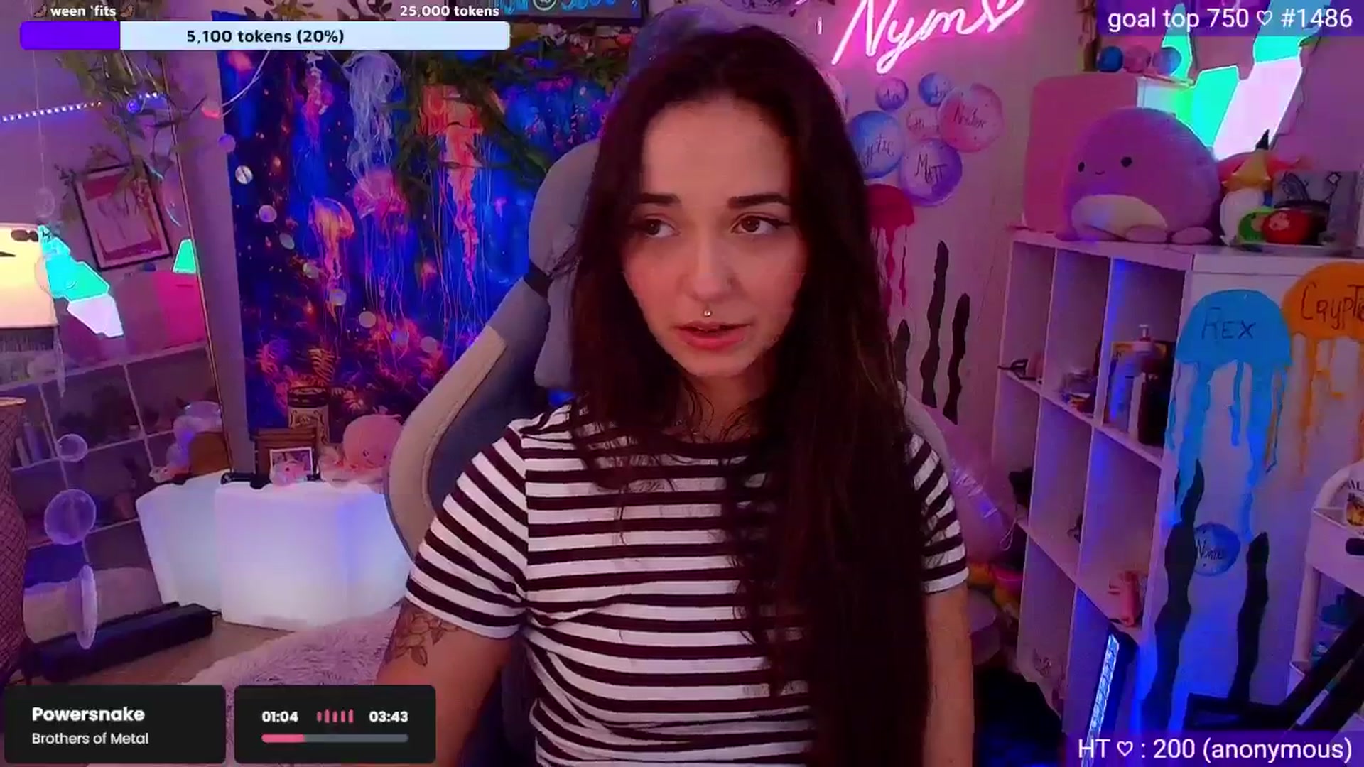 Gallery image thumbnail from Nym_x's myfreecams stream on, 08/21/2025, 04:16 image 10 of 20