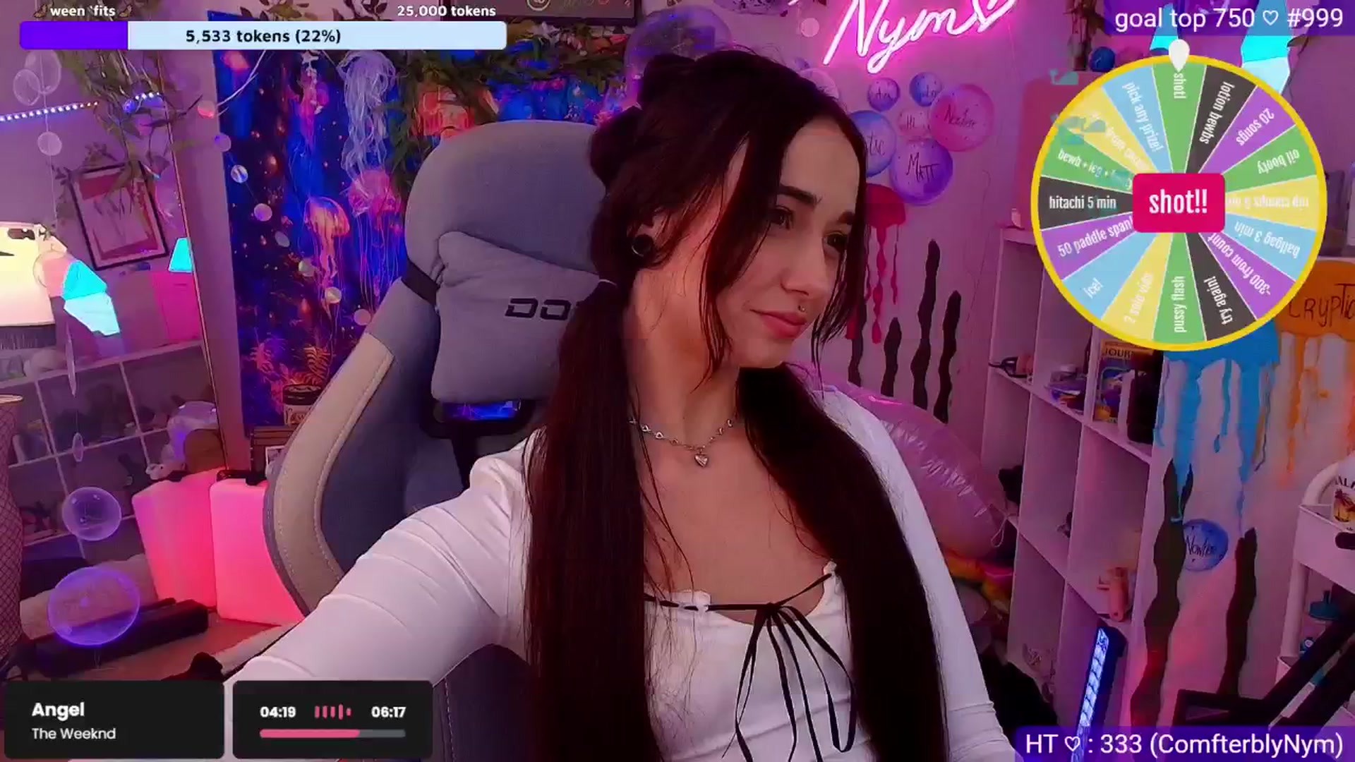 Gallery image thumbnail from Nym_x's myfreecams stream on, 08/23/2025, 04:44 image 13 of 20