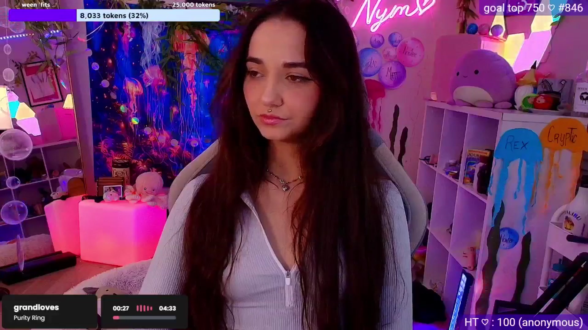 Gallery image thumbnail from Nym_x's myfreecams stream on, 08/28/2025, 03:46 image 4 of 20