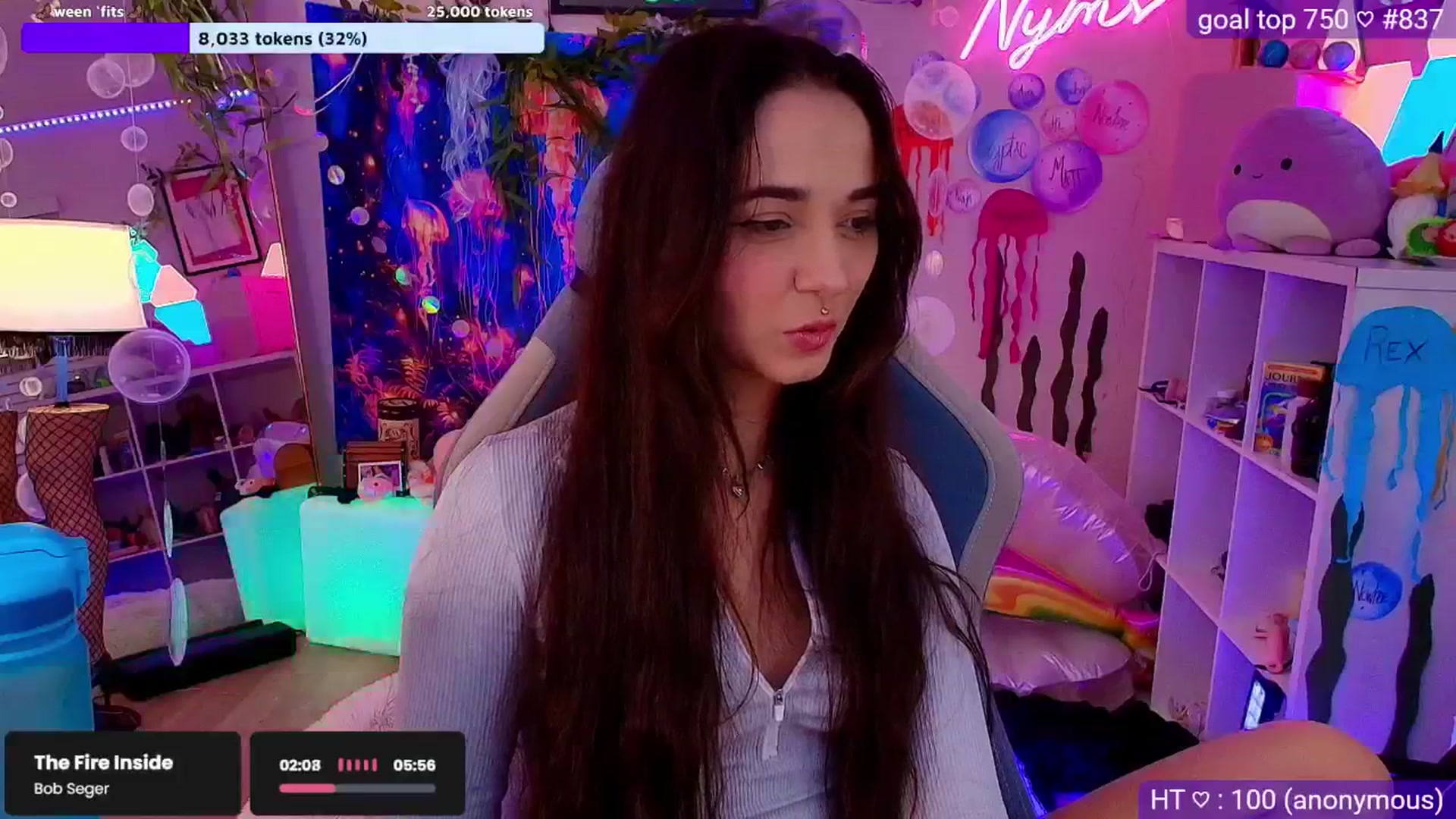 Gallery image thumbnail from Nym_x's myfreecams stream on, 08/28/2025, 03:46 image 16 of 20