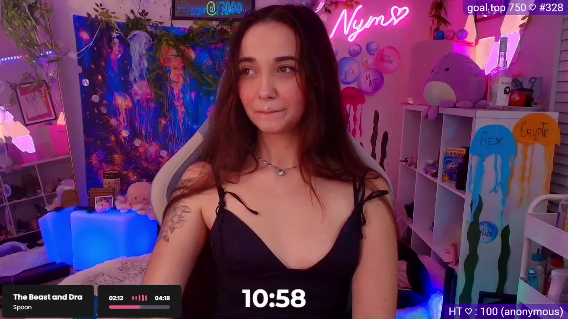 Gallery image thumbnail from Nym_x's myfreecams stream on, 09/07/2025, 04:06 image 19 of 20