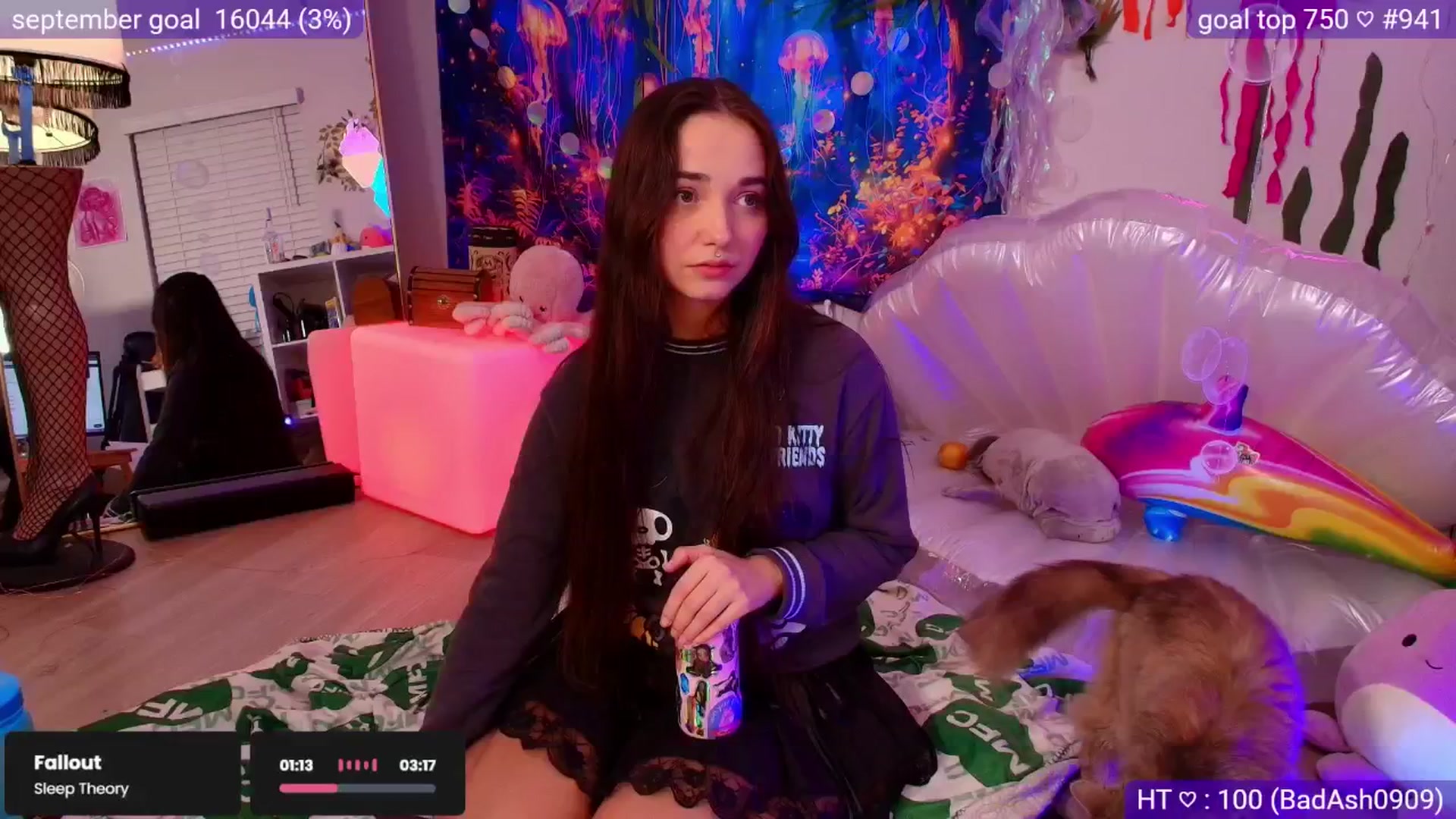 Gallery image thumbnail from Nym_x's myfreecams stream on, 09/28/2025, 04:06 image 11 of 20
