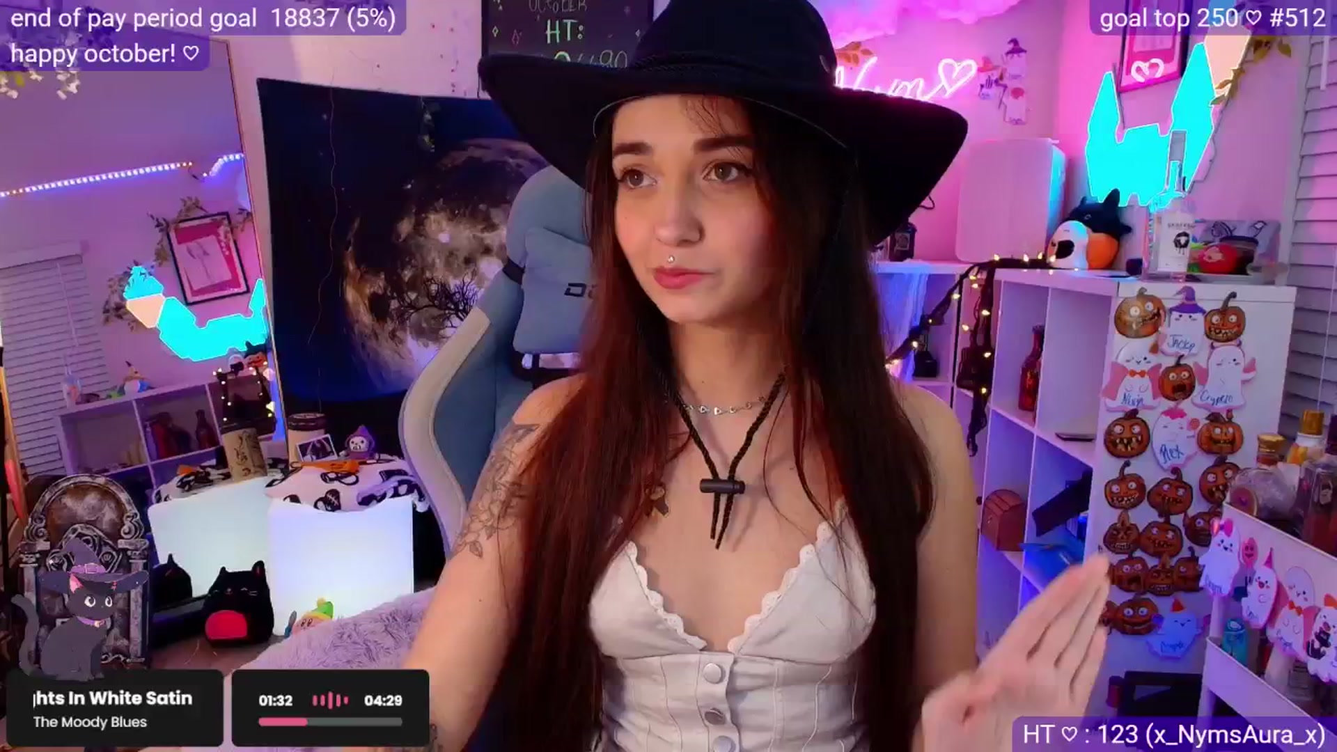 Gallery image thumbnail from Nym_x's myfreecams stream on, 10/16/2025, 03:46 image 1 of 20