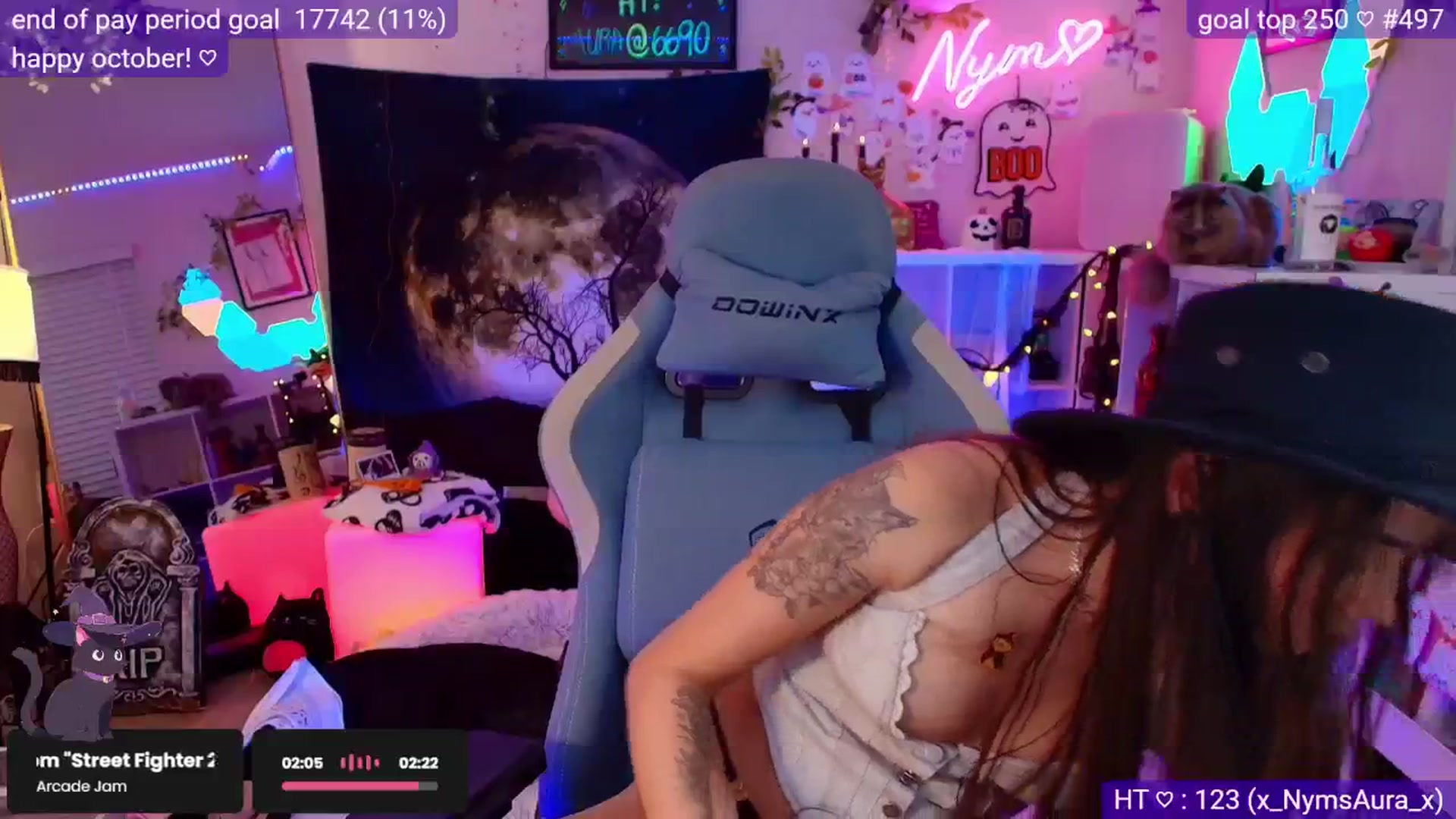 Gallery image thumbnail from Nym_x's myfreecams stream on, 10/16/2025, 03:46 image 9 of 20