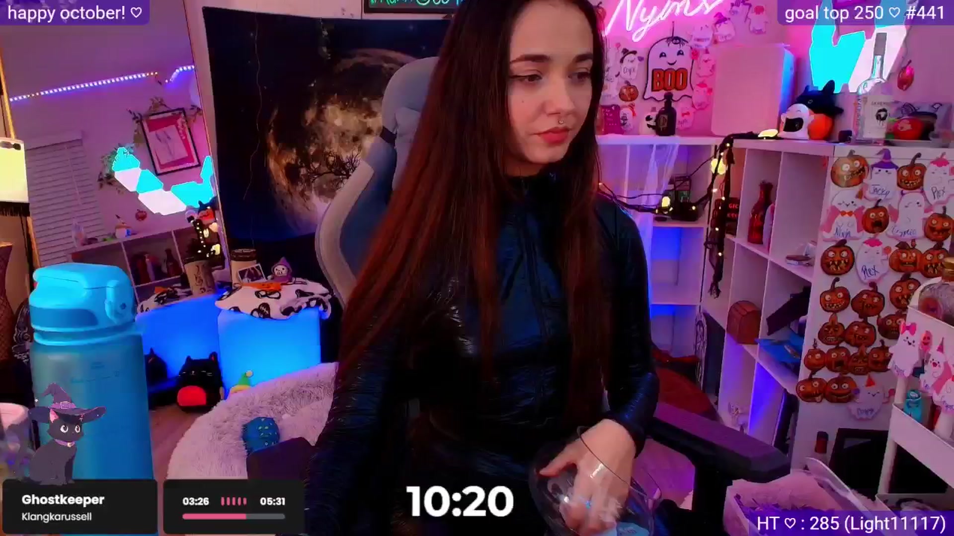 Gallery image thumbnail from Nym_x's myfreecams stream on, 10/27/2025, 04:09 image 19 of 20