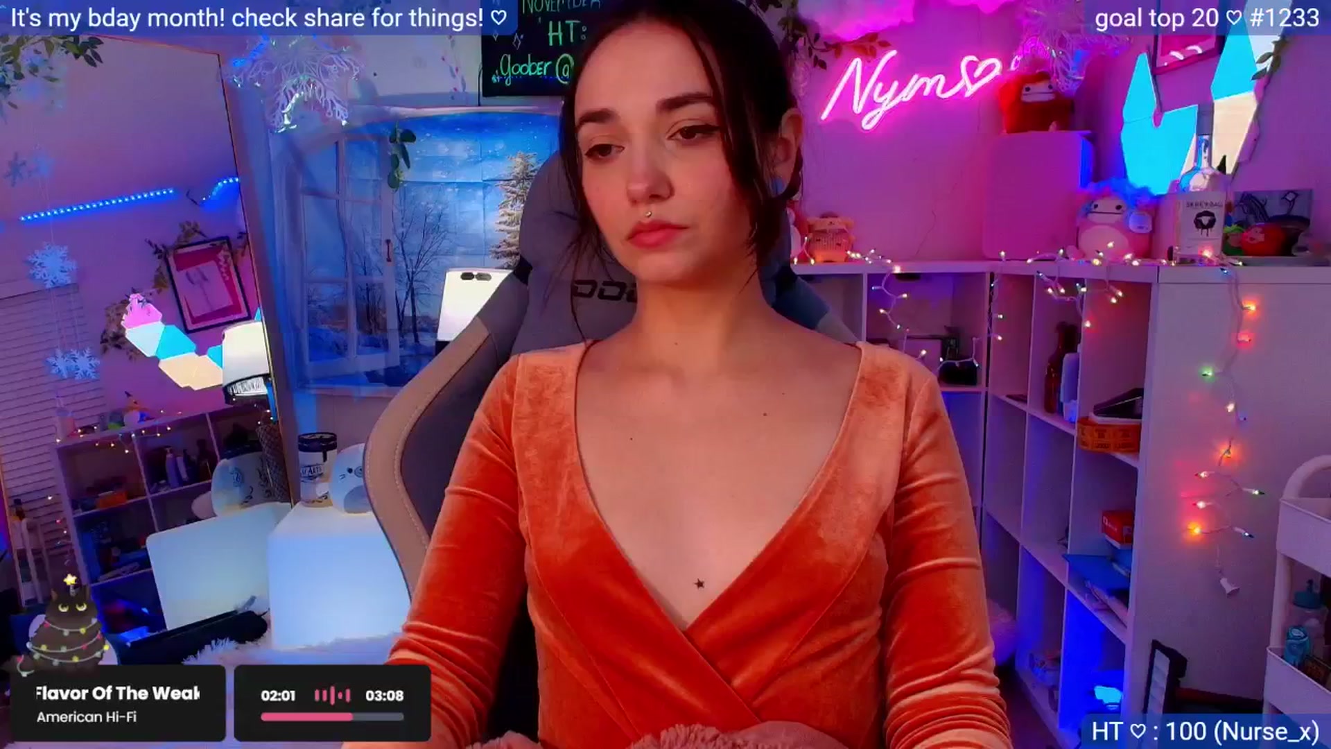 Gallery image thumbnail from Nym_x's myfreecams stream on, 12/01/2025, 08:22 image 8 of 20