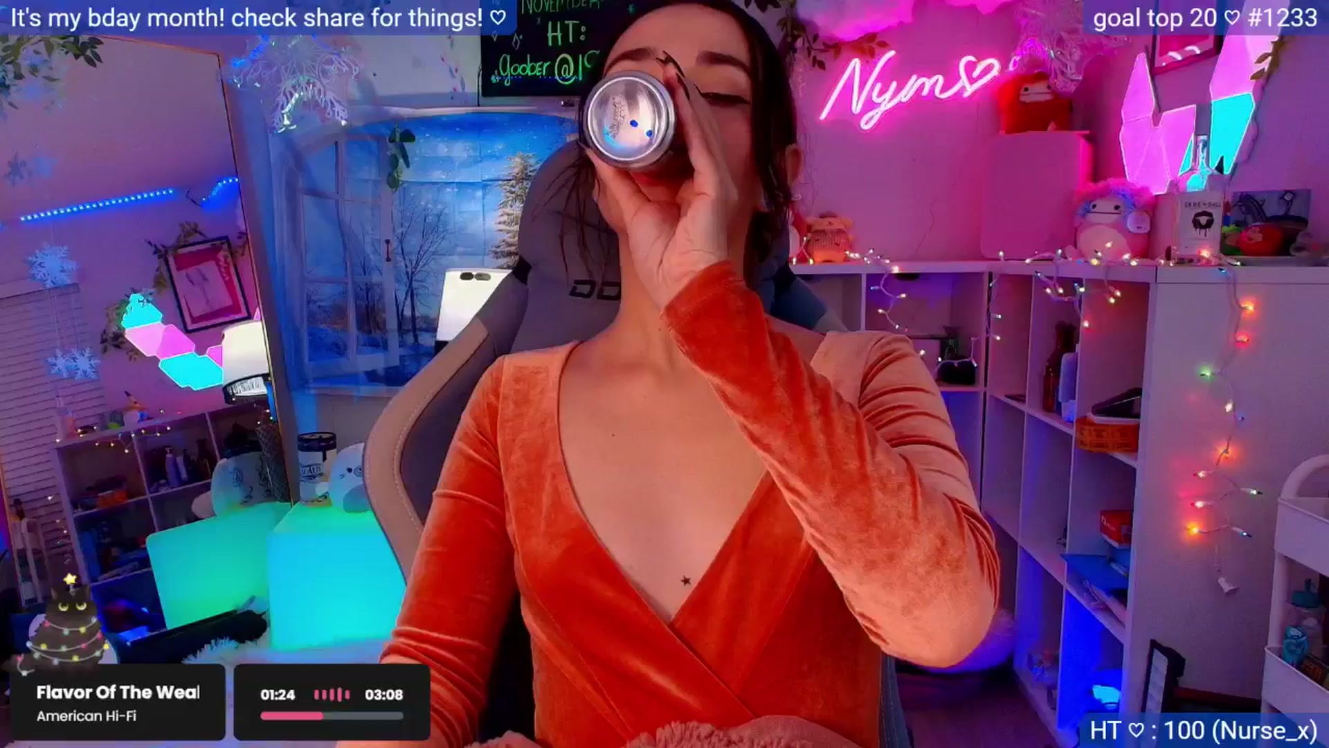 Gallery image thumbnail from Nym_x's myfreecams stream on, 12/01/2025, 08:22 image 7 of 20