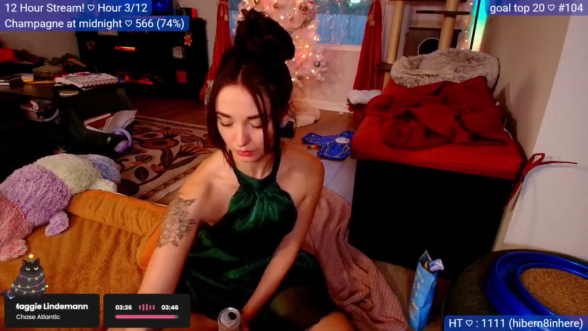 Gallery image thumbnail from Nym_x's myfreecams stream on, 01/01/2026, 24:33 image 10 of 20