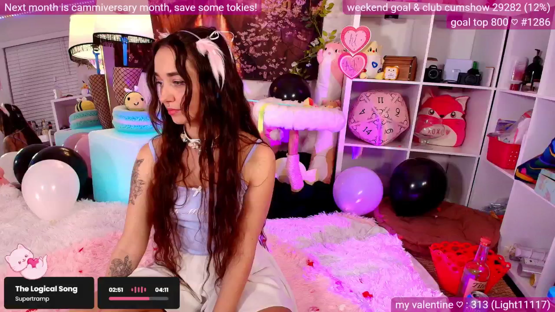 Gallery image thumbnail from Nym_x's myfreecams stream on, 02/15/2026, 04:58 image 18 of 20