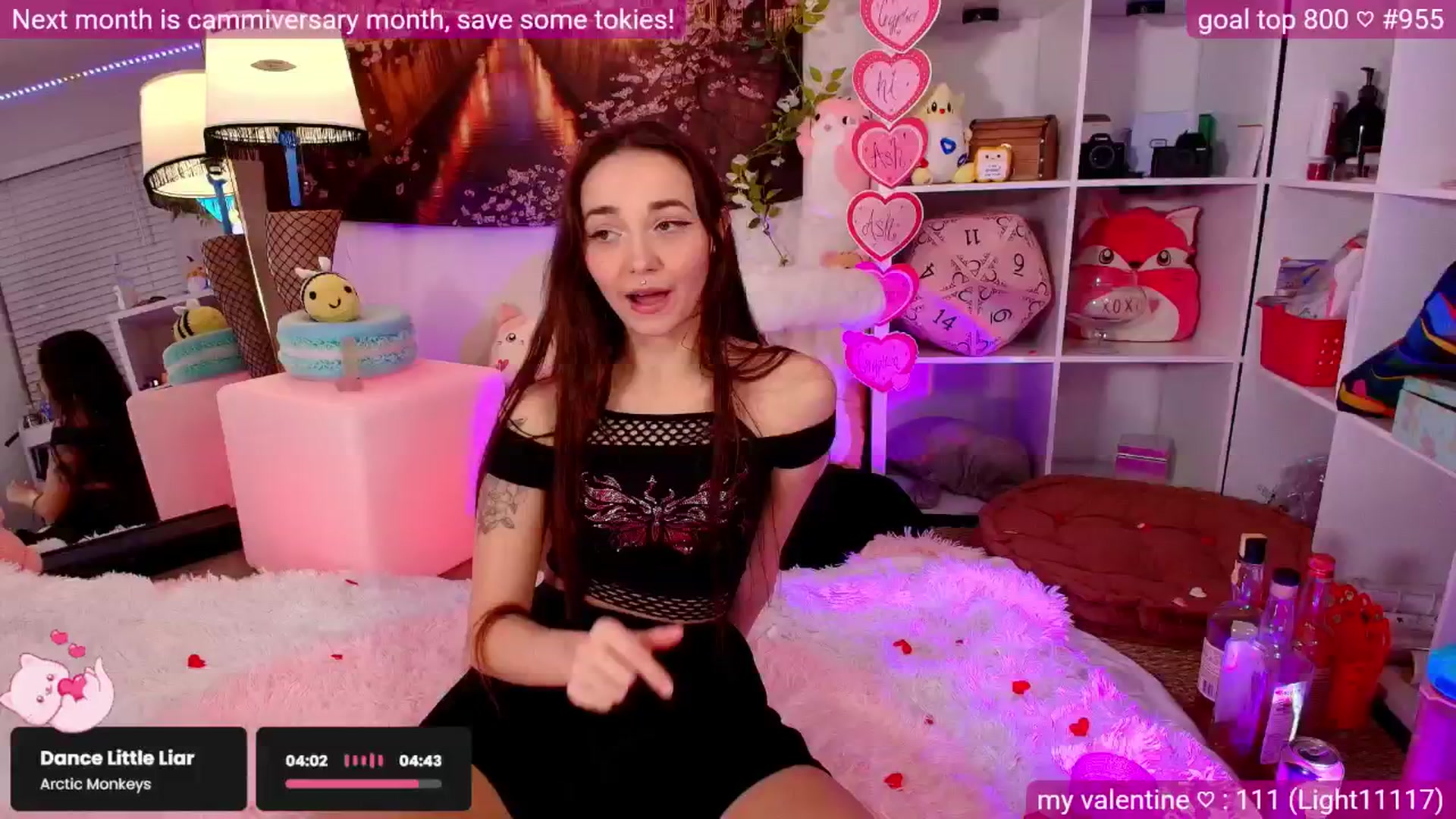 Gallery image thumbnail from Nym_x's myfreecams stream on, 02/19/2026, 03:19 image 9 of 20