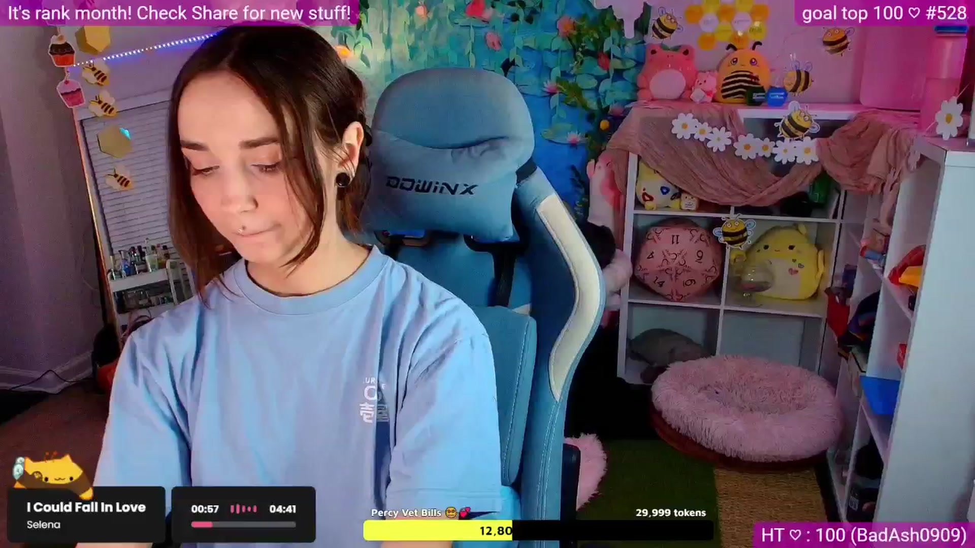 Gallery image thumbnail from Nym_x's myfreecams stream on, 03/08/2026, 05:33 image 8 of 20