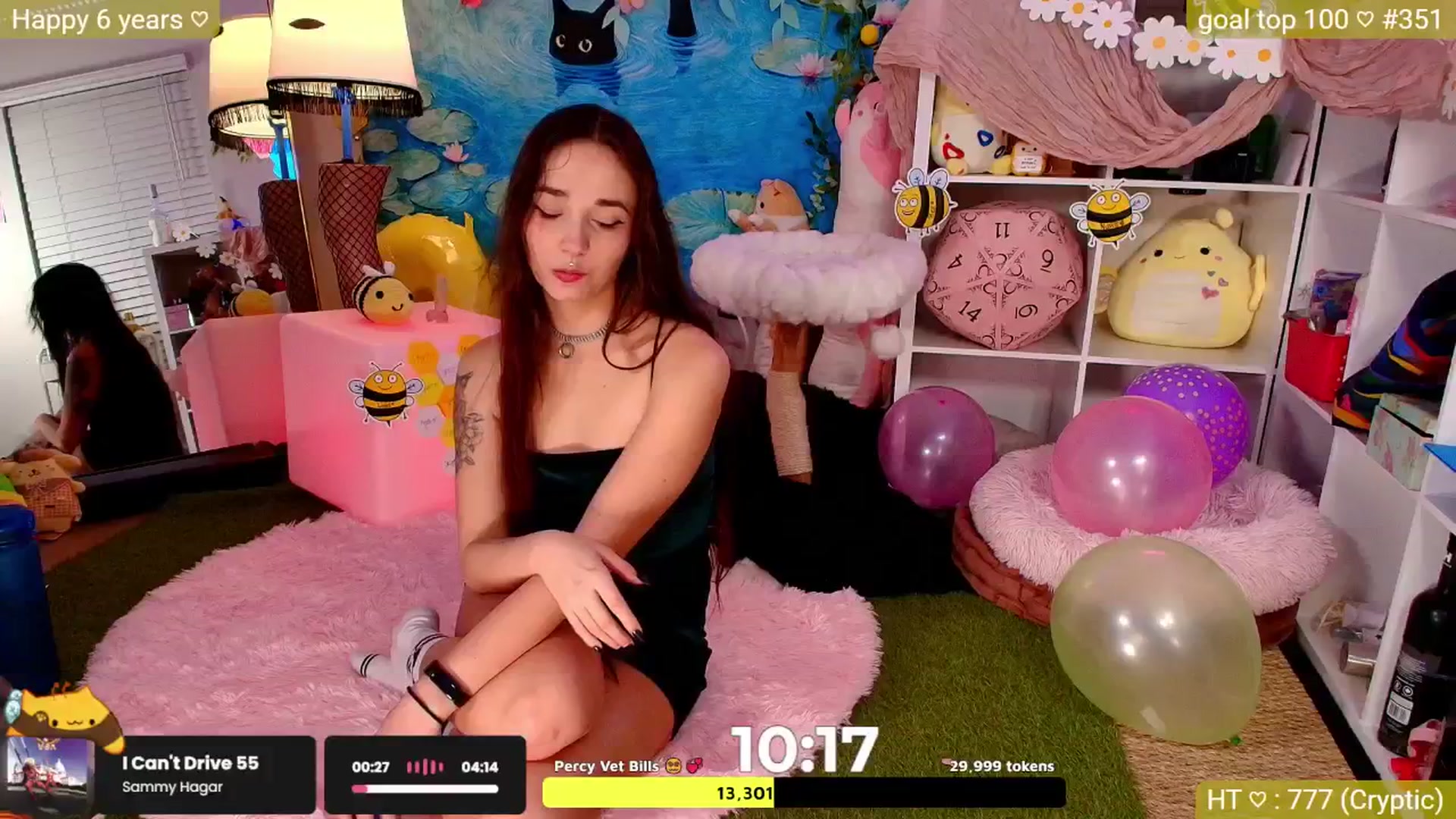 Gallery image thumbnail from Nym_x's myfreecams stream on, 03/18/2026, 04:42 image 16 of 20