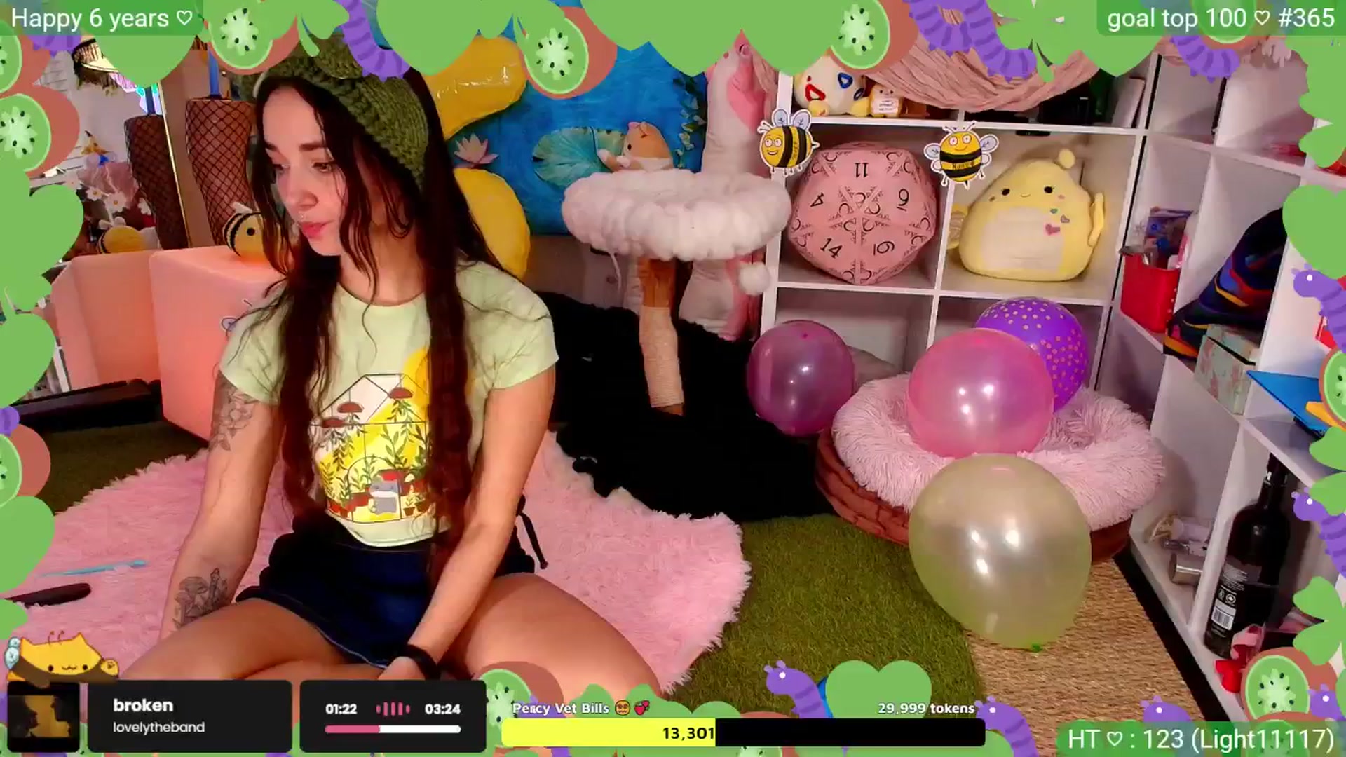 Gallery image thumbnail from Nym_x's myfreecams stream on, 03/19/2026, 03:21 image 12 of 20