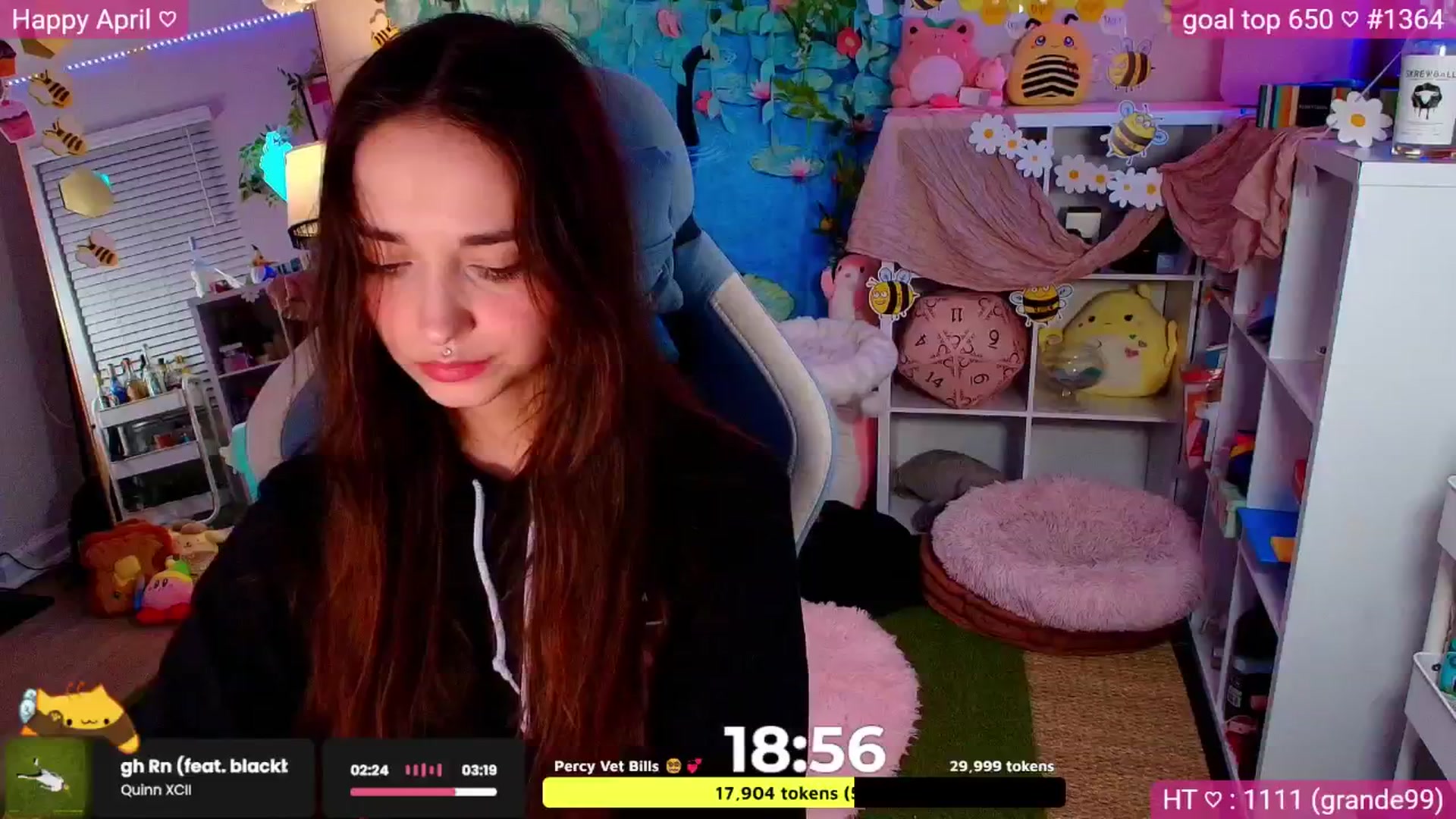 Gallery image thumbnail from Nym_x's myfreecams stream on, 04/12/2026, 03:28 image 14 of 20