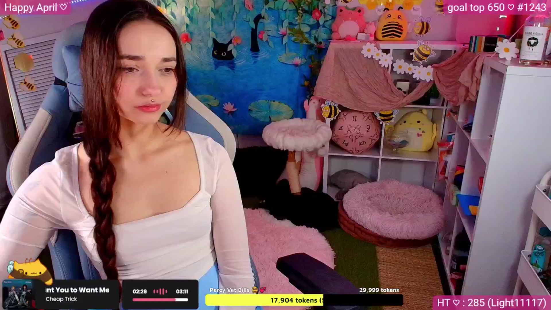 Gallery image thumbnail from Nym_x's myfreecams stream on, 04/13/2026, 03:57 image 17 of 20