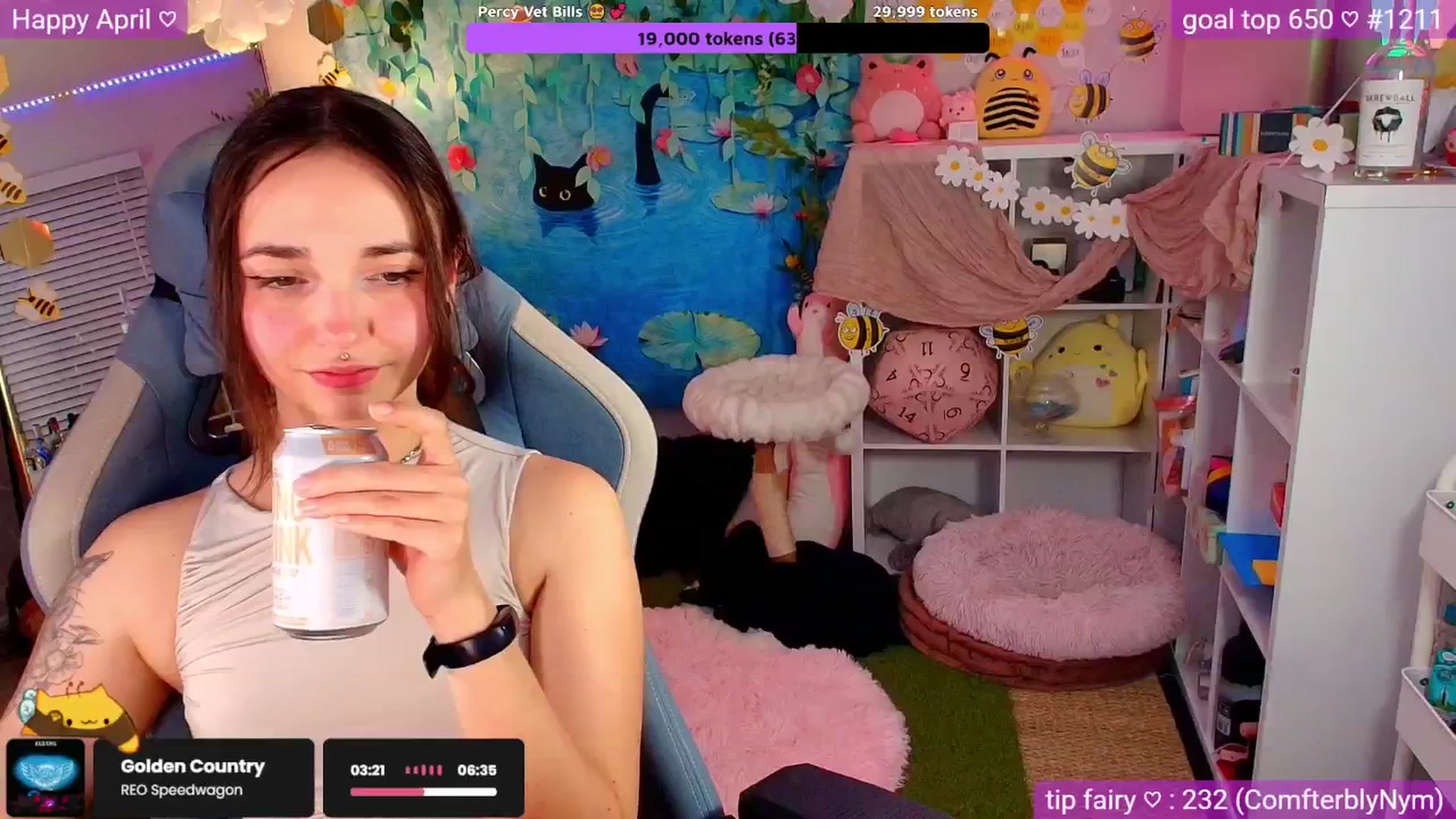 Gallery image thumbnail from Nym_x's myfreecams stream on, 04/18/2026, 03:49 image 7 of 20